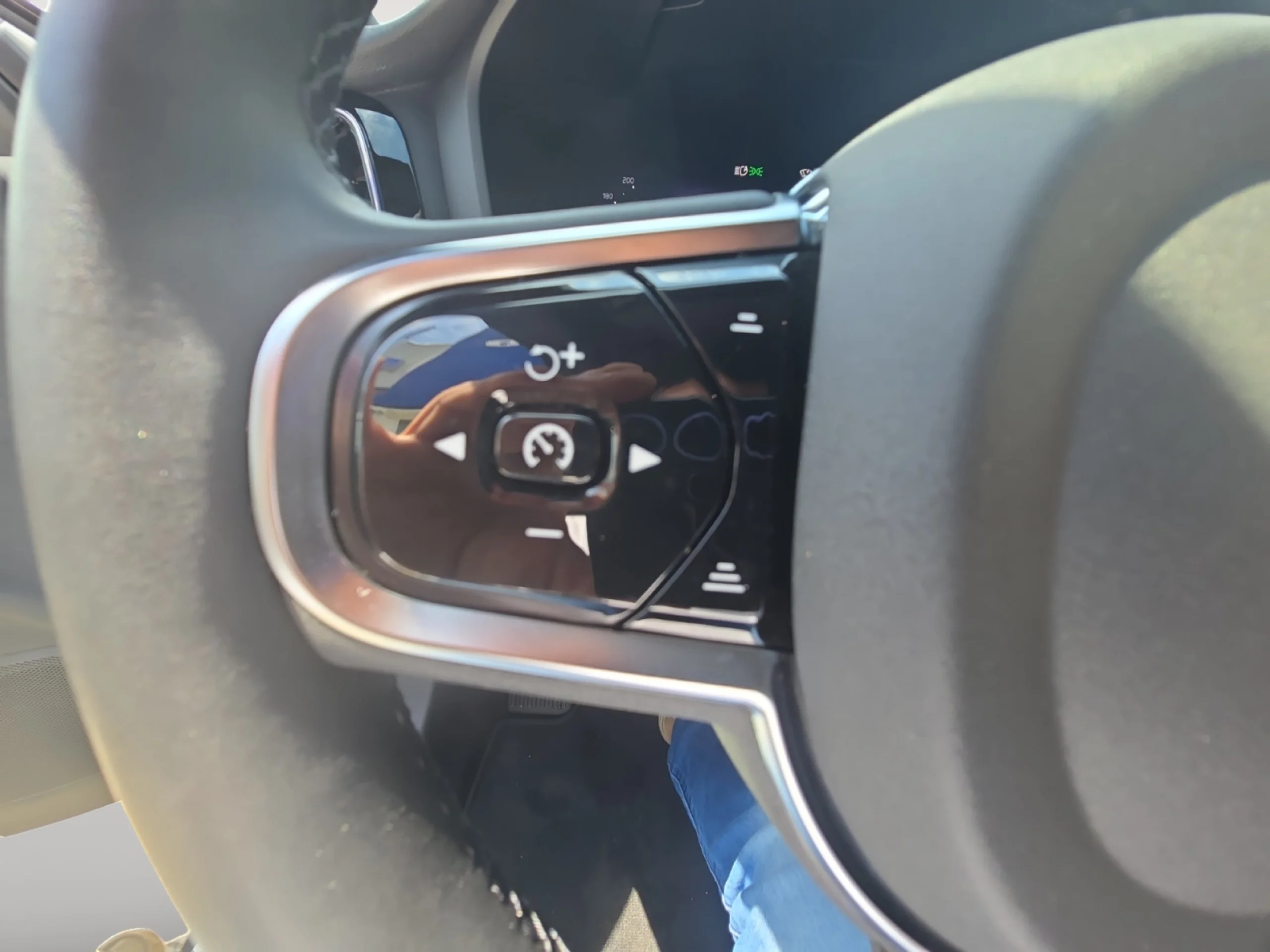 VOLVO V60 2.0 B4 (D) PLUS DARK AUTO - Foto 12