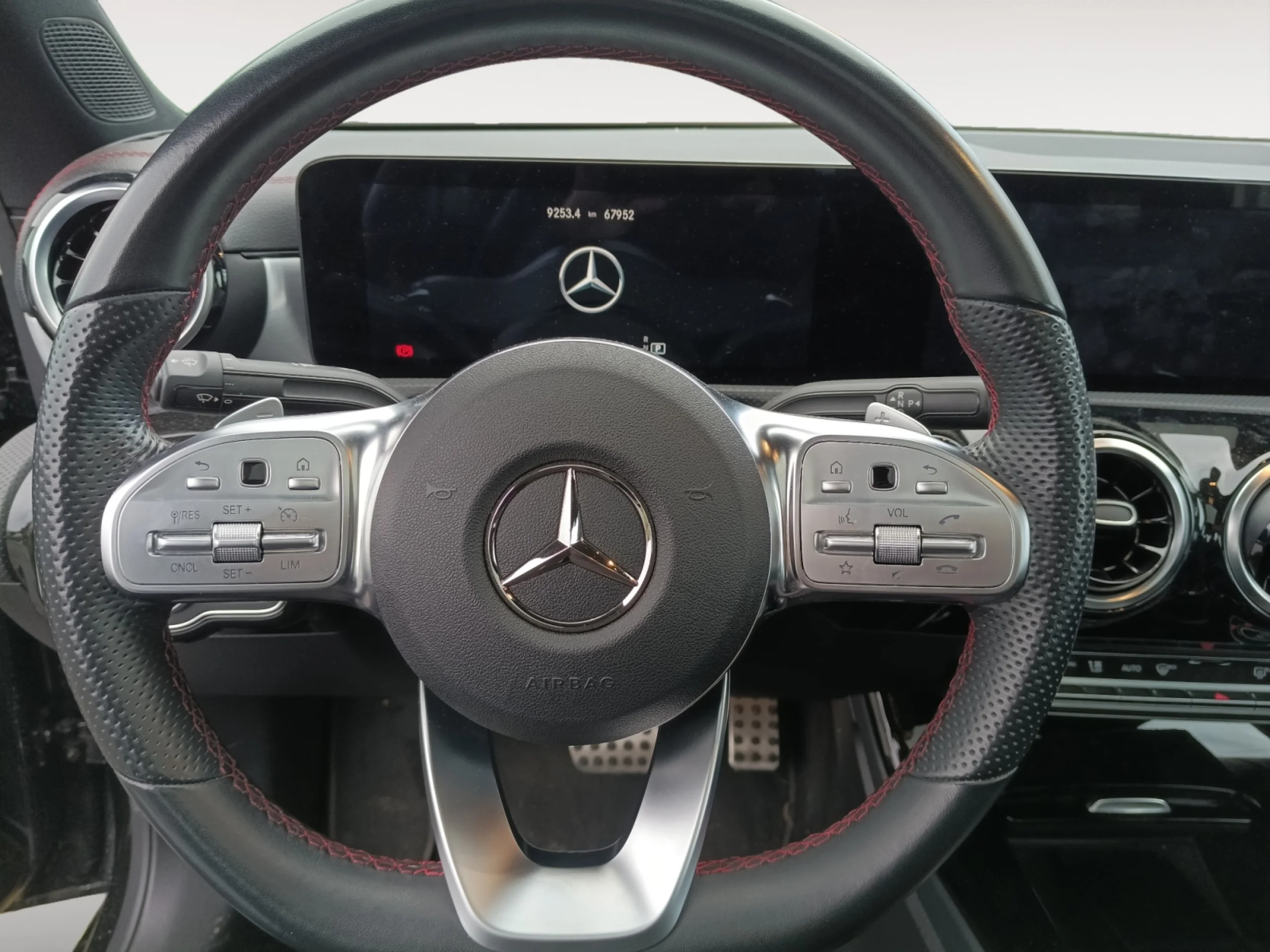 MERCEDES-BENZ CLA CLA 200 D DCT - Foto 11