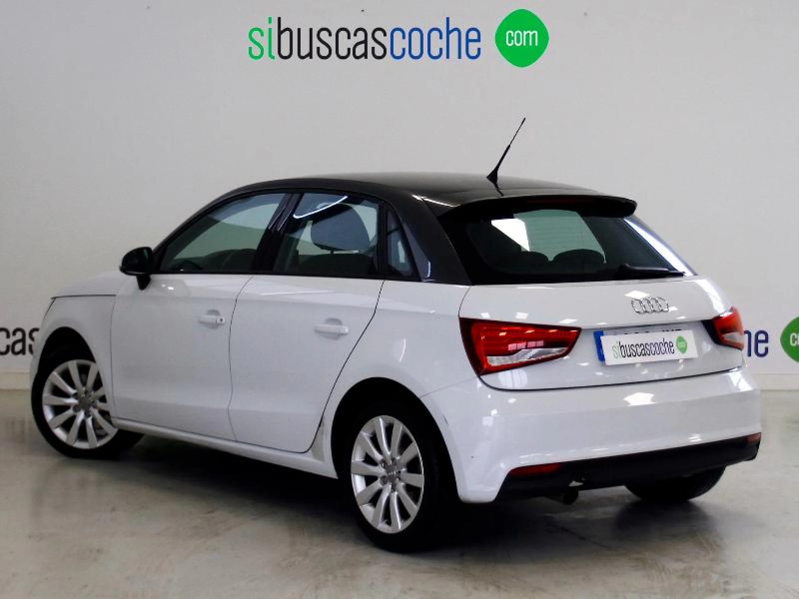 AUDI A1 SPORTBACK 1.6 TDI ADRENALIN2 - Foto 2
