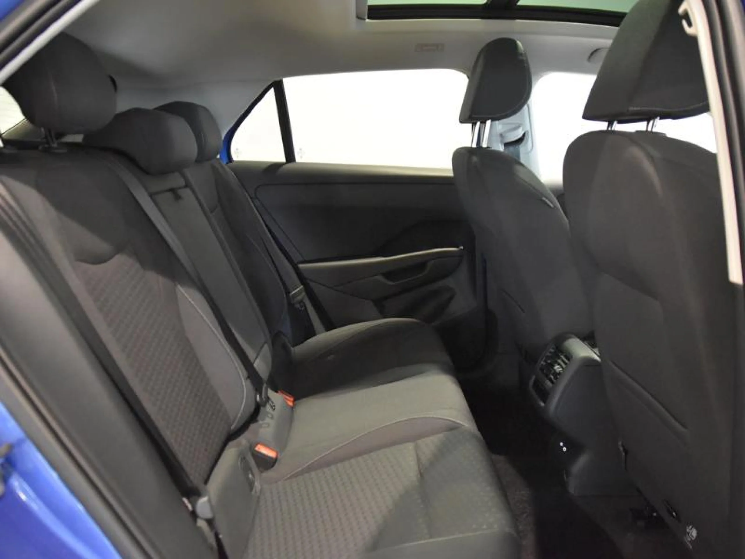 VOLKSWAGEN T ROC T ROC MÁS 1.5 ETSI 110 KW (150 CV)  AUTOMÁTICO DSG 7 VEL. - Foto 6