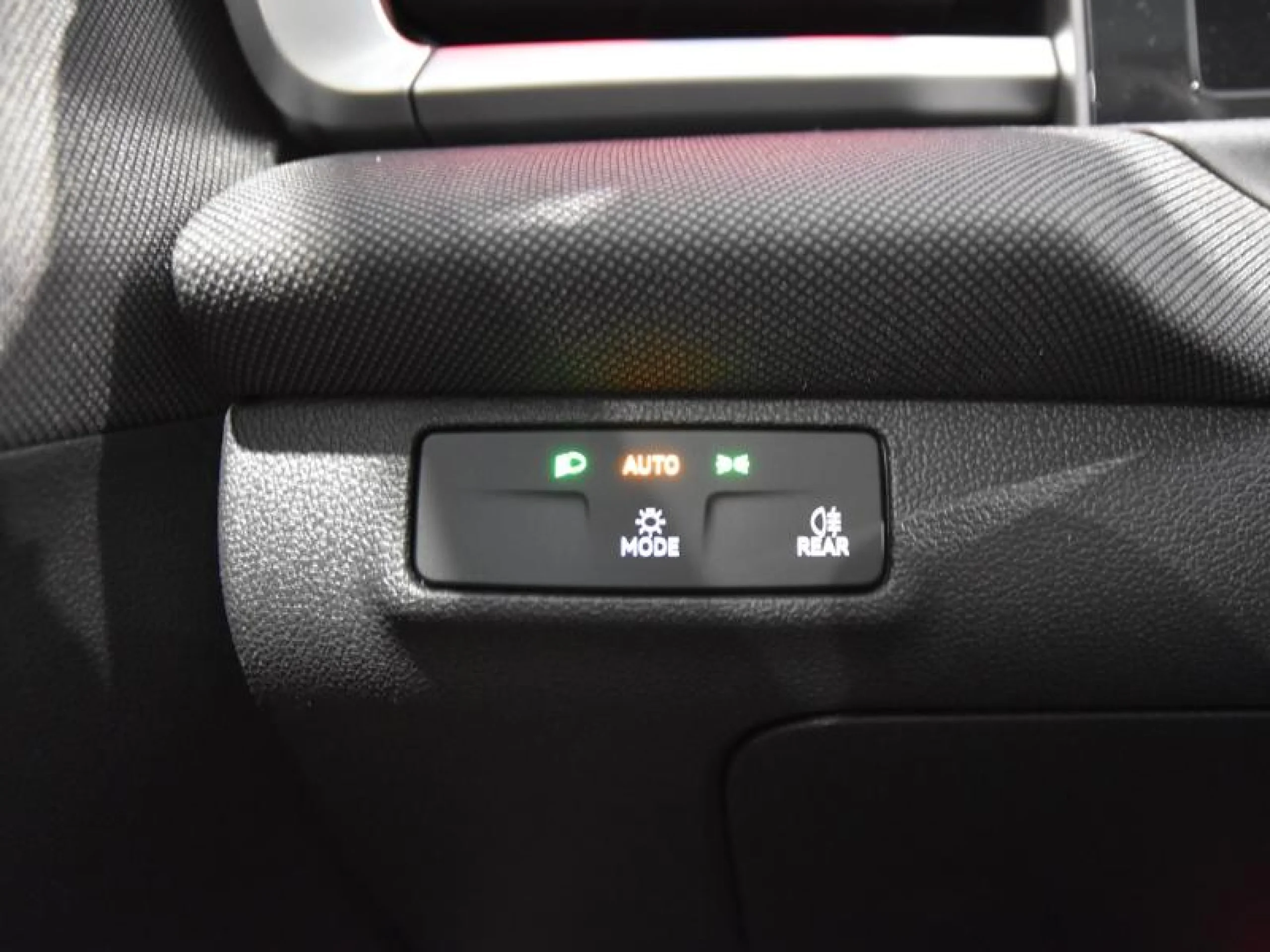 VOLKSWAGEN T ROC T ROC MÁS 1.5 ETSI 110 KW (150 CV)  AUTOMÁTICO DSG 7 VEL. - Foto 19