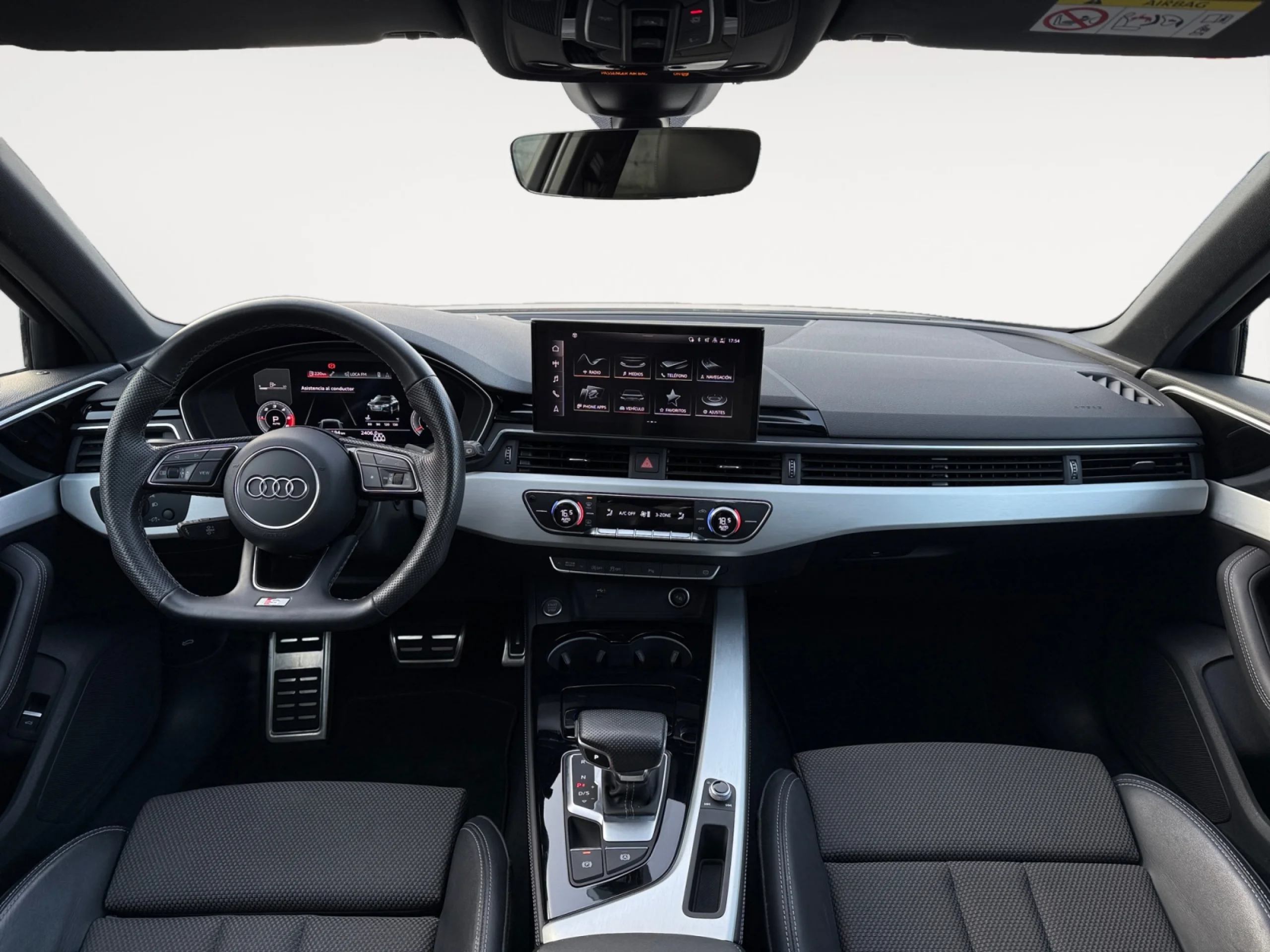 AUDI A4 AVANT BLACK LINE 35 TDI 120KW S TRONIC - Foto 4