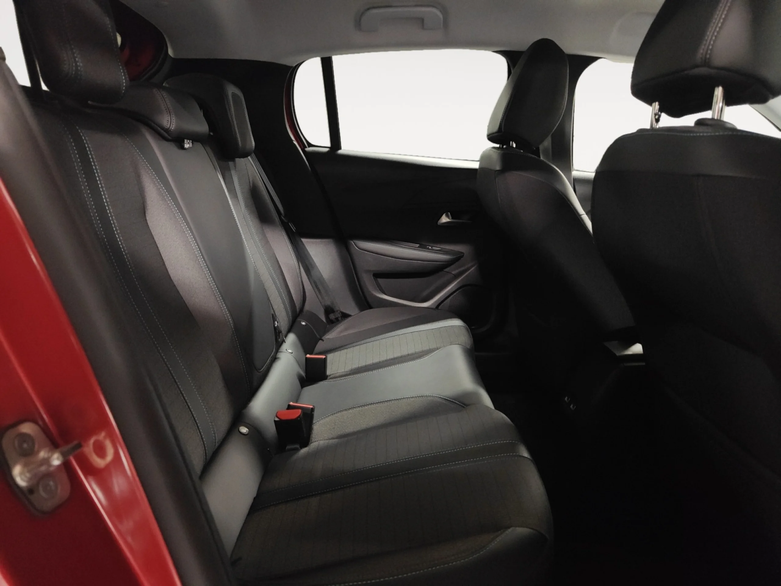 PEUGEOT 208 BLUEHDI 73KW (100CV) ALLURE PACK - Foto 6