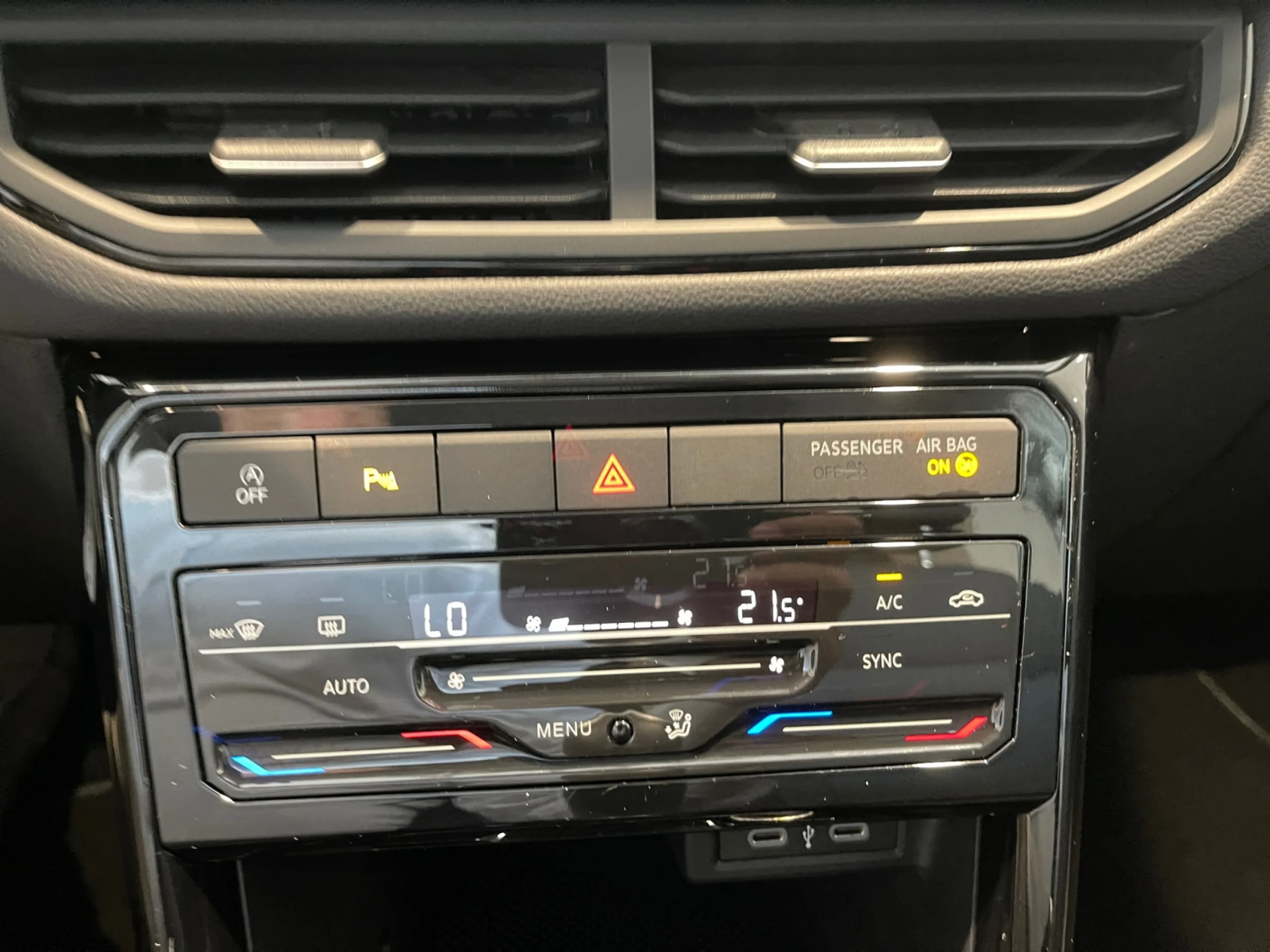 VOLKSWAGEN T CROSS ADVANCE 1.0 TSI 70KW (95CV) - Foto 13