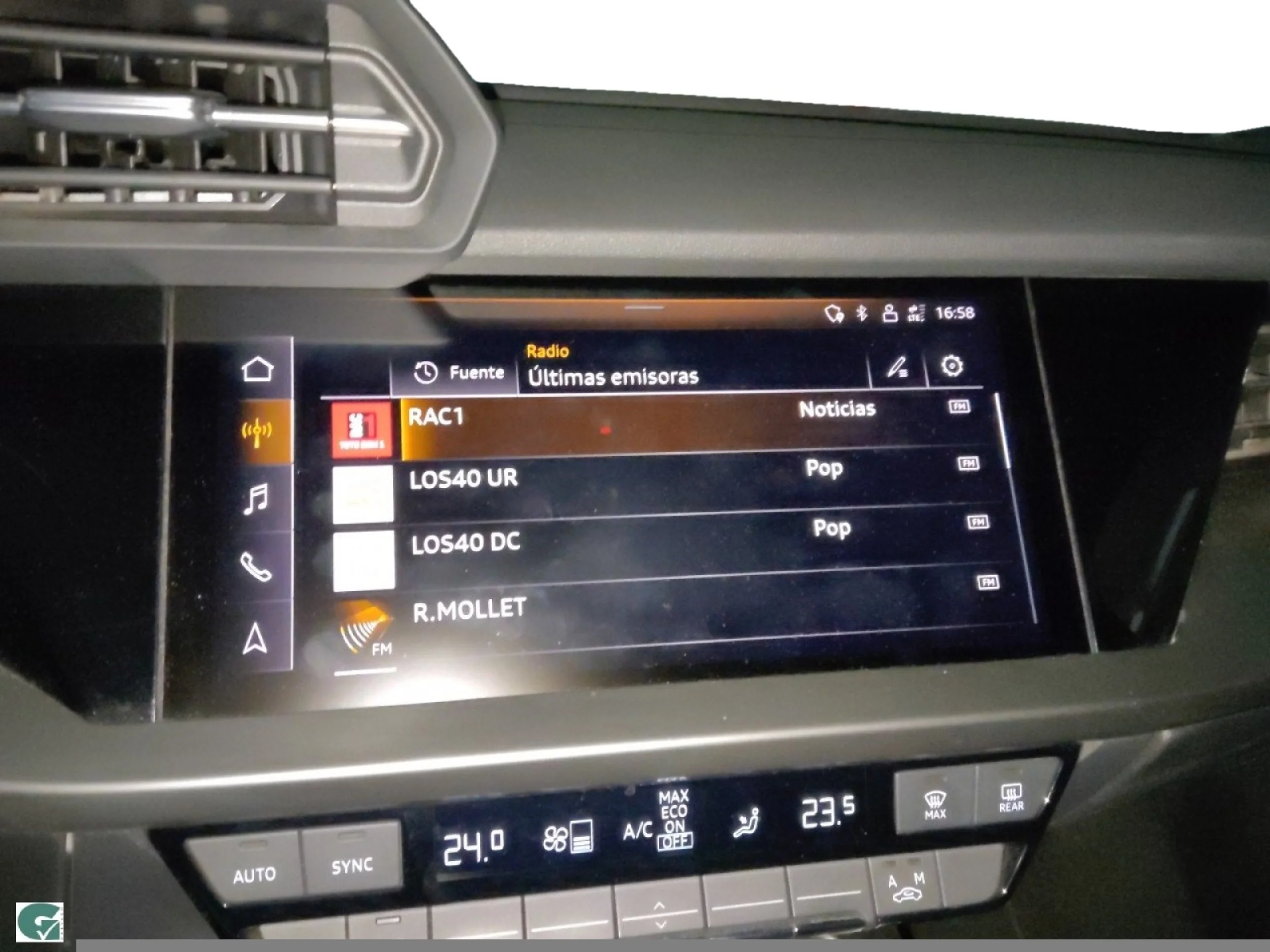 AUDI A3 SPORTBACK BLACK LINE 35 TDI 110KW S TRON - Foto 8