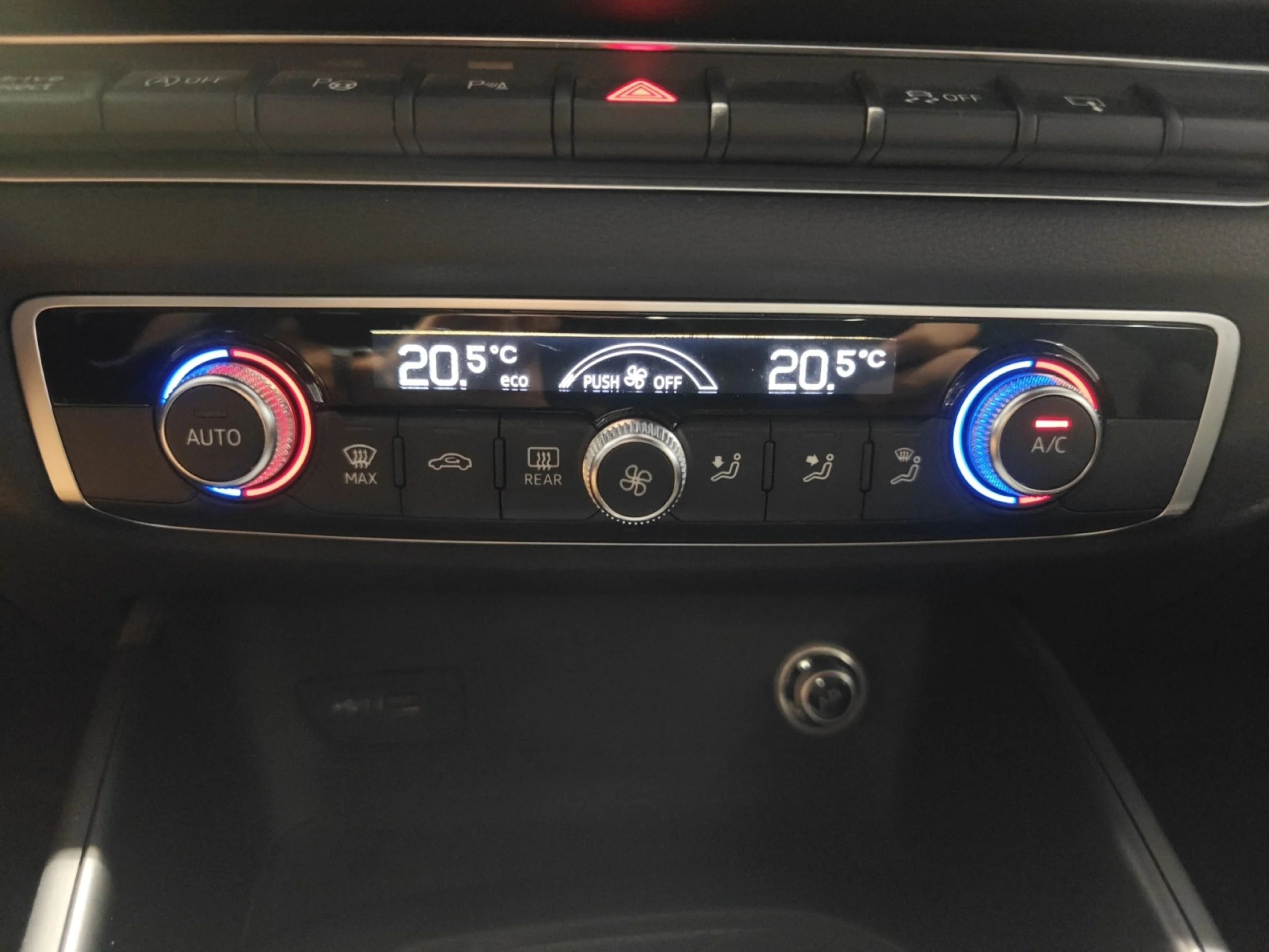 AUDI A3 S LINE ED 1.4 TFSI COD ULTRA S TRO SEDAN - Foto 20