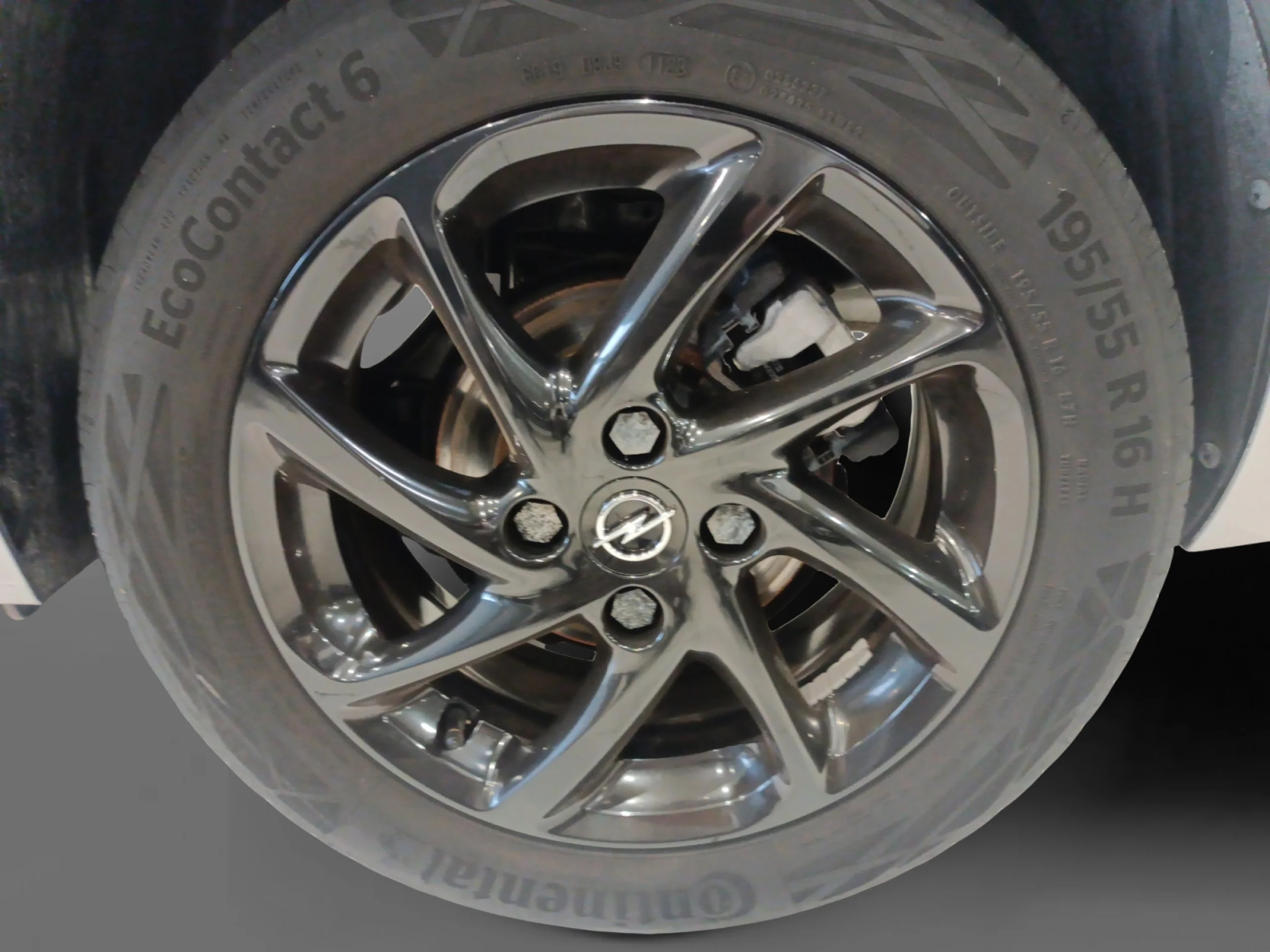 OPEL CORSA 1.2T XHT 96KW (130CV) GS AUTO - Foto 9