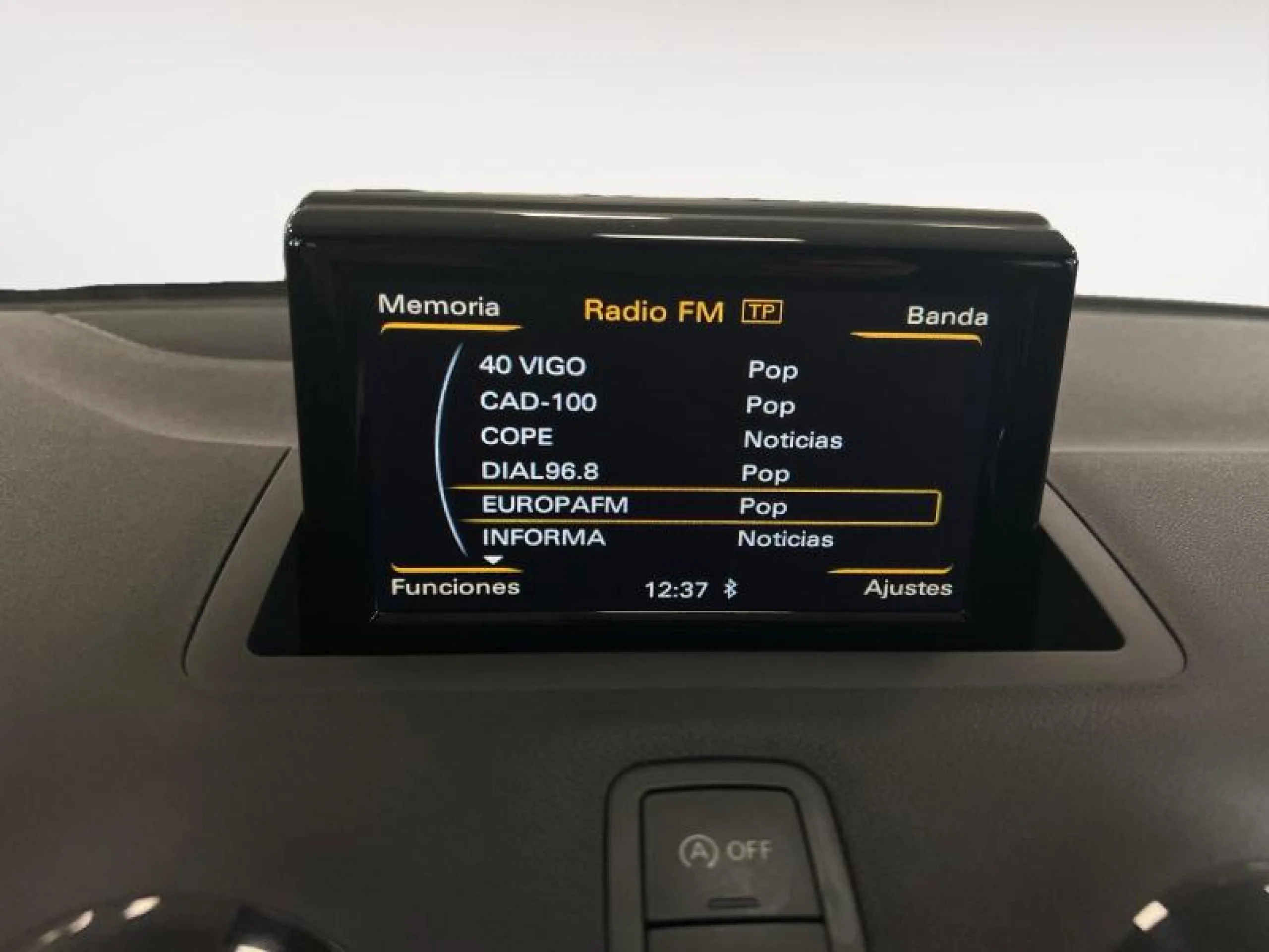 AUDI A1 SPORTBACK 1.4 TFSI ATTRACTION - Foto 11