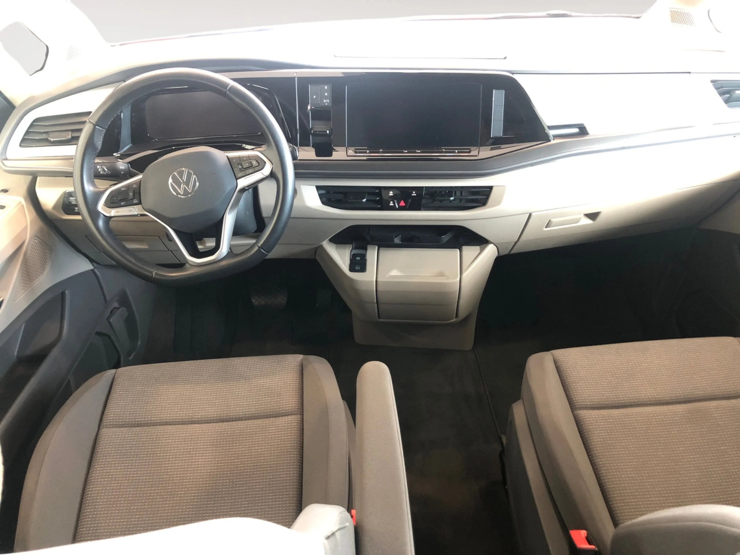 VOLKSWAGEN Multivan 2.0 TDI 110KW (150CV) DSG B.CORTA - Foto 4