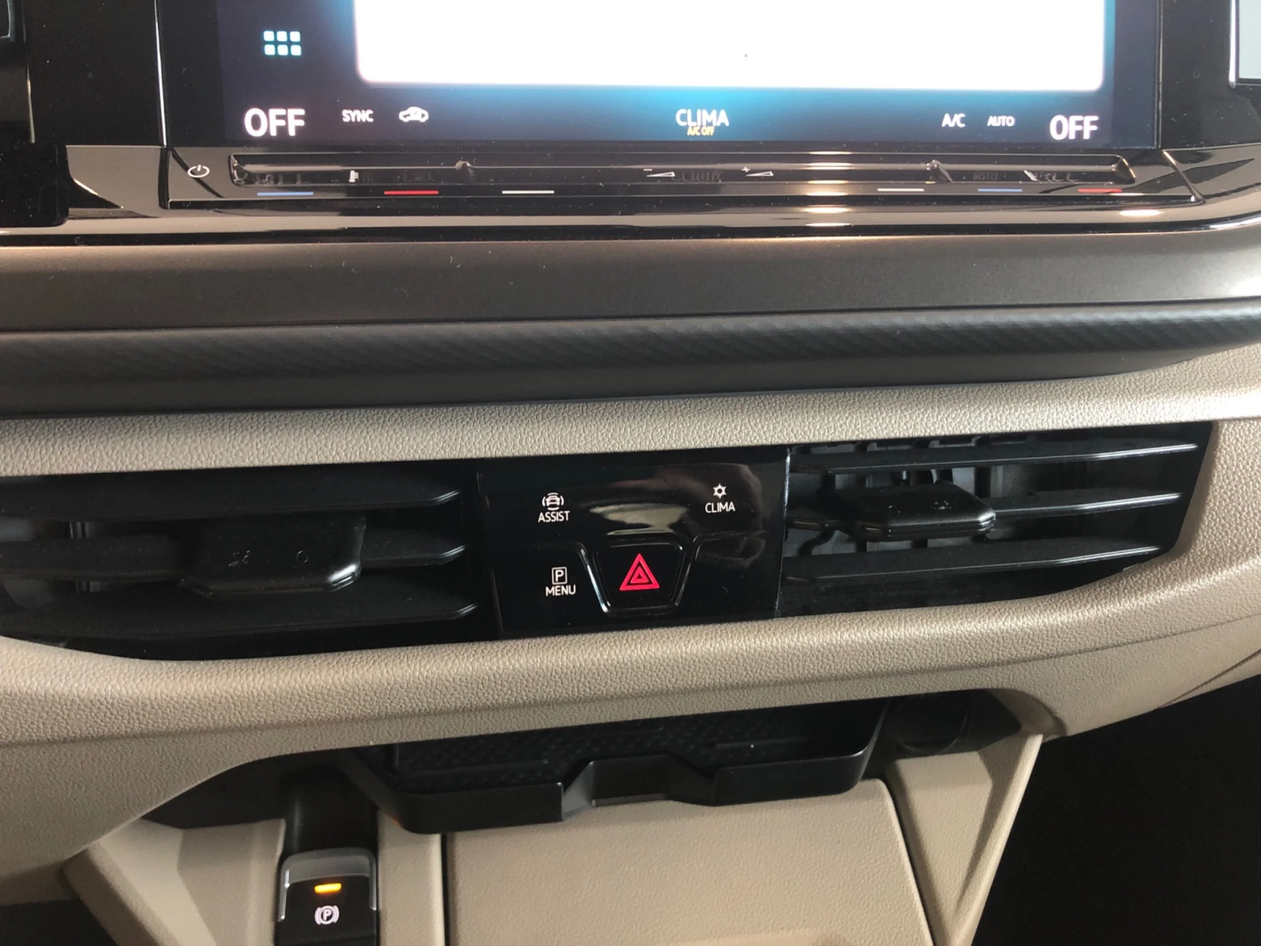 VOLKSWAGEN Multivan 2.0 TDI 110KW (150CV) DSG B.CORTA - Foto 12