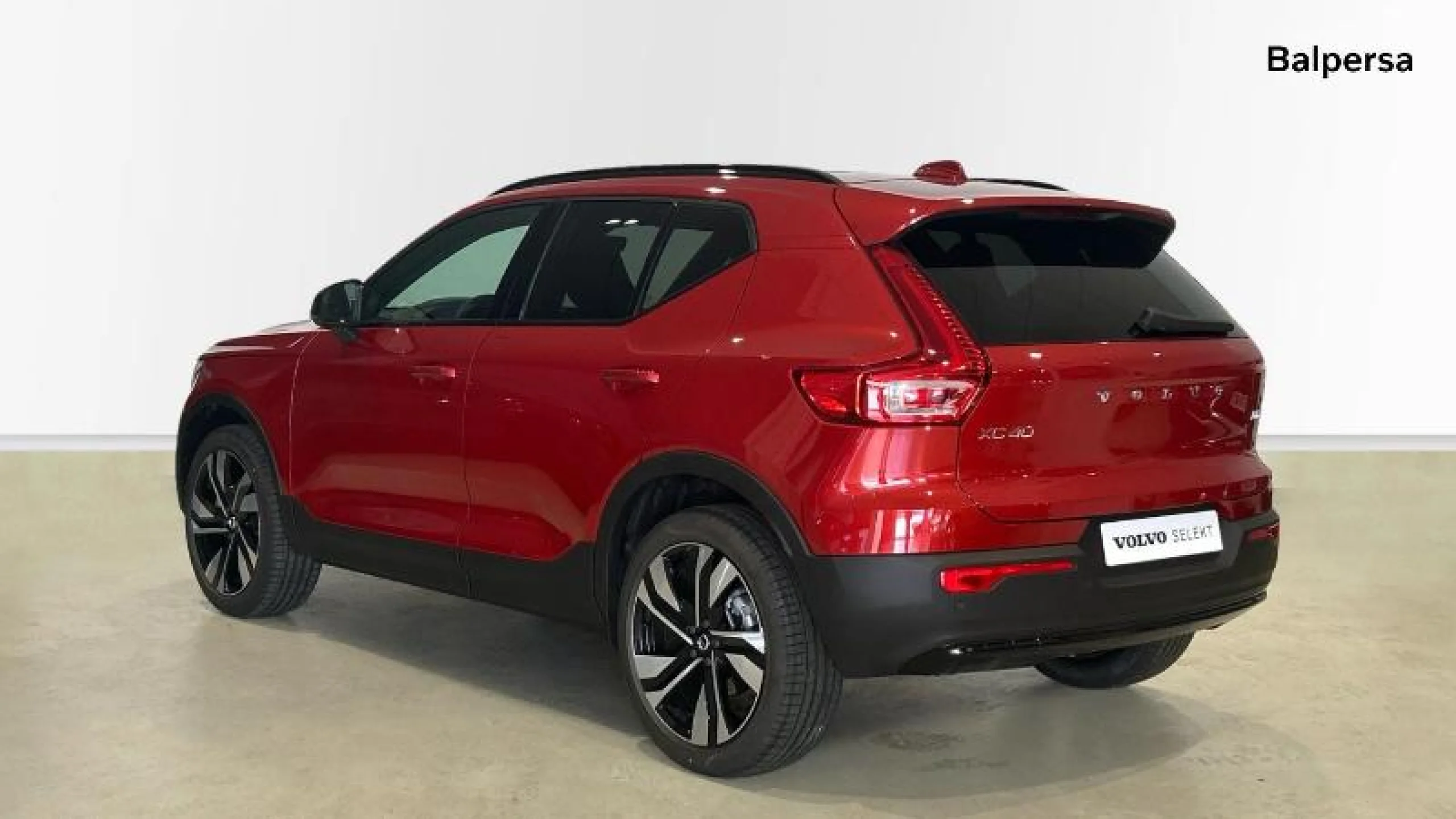 VOLVO XC40 2.0 B3 G PLUS DARK AUTO - Foto 2