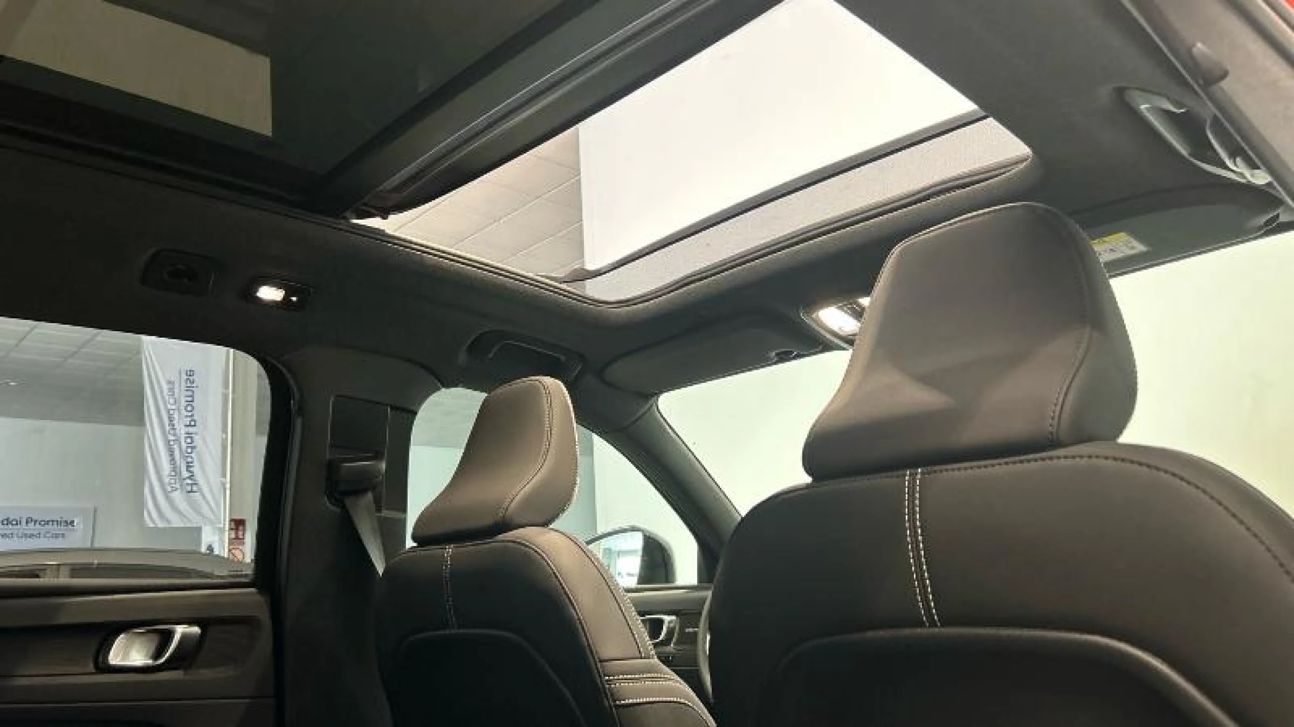 VOLVO XC40 2.0 B3 G PLUS DARK AUTO - Foto 21