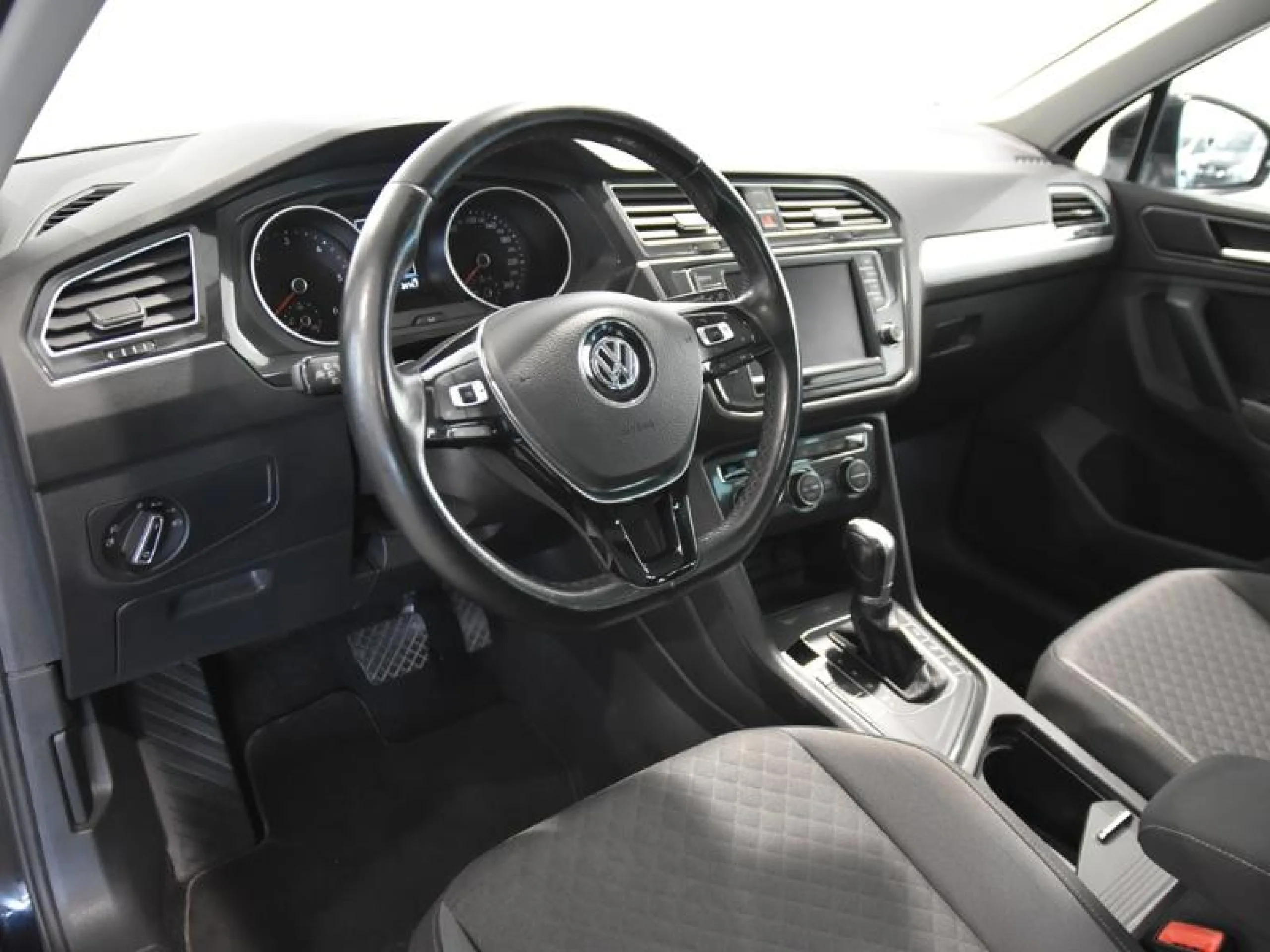 VOLKSWAGEN TIGUAN ADVANCE 2.0 TDI 150CV BMT DSG - Foto 9