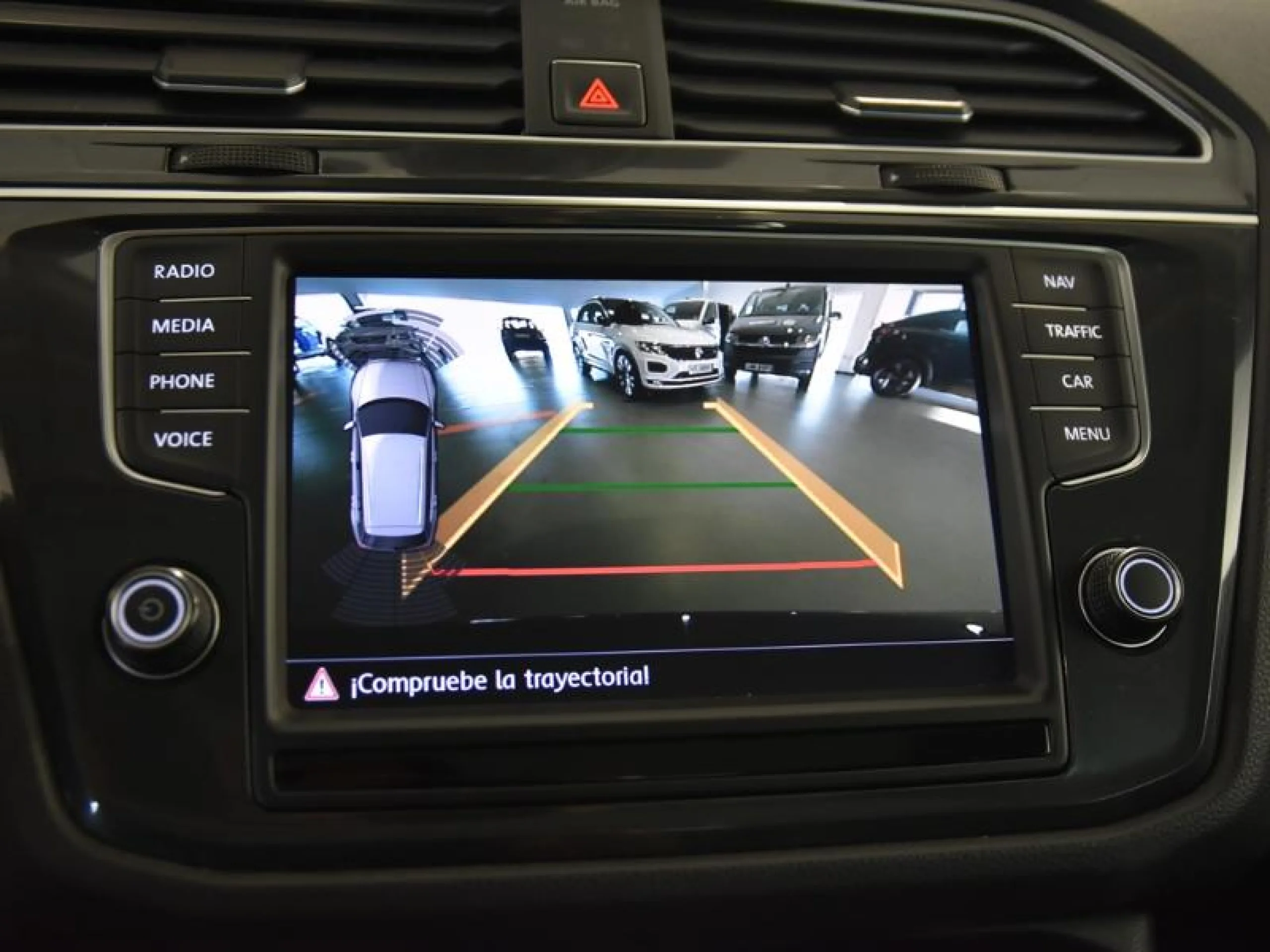 VOLKSWAGEN TIGUAN ADVANCE 2.0 TDI 150CV BMT DSG - Foto 14