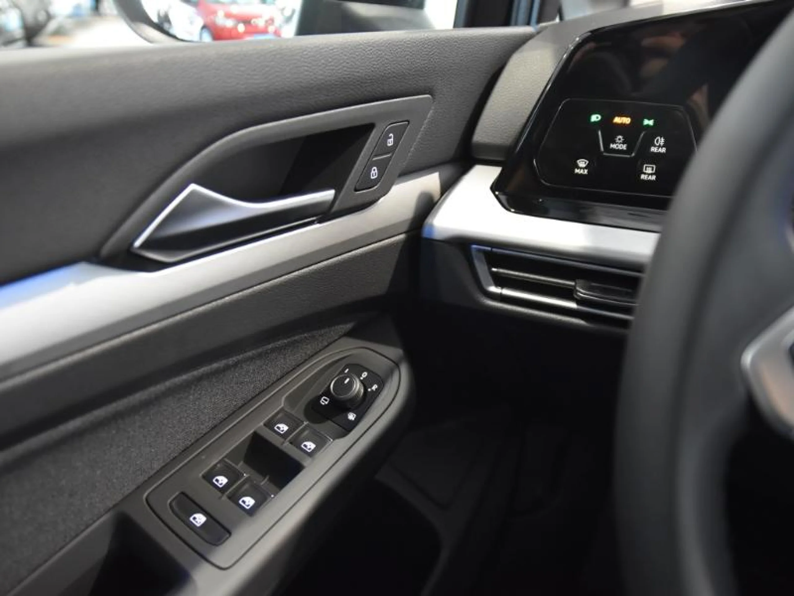 VOLKSWAGEN GOLF GOLF LIFE 1.5 ETSI 96 KW (130 CV)  AUTOM TICO DSG 7 VEL. - Foto 14