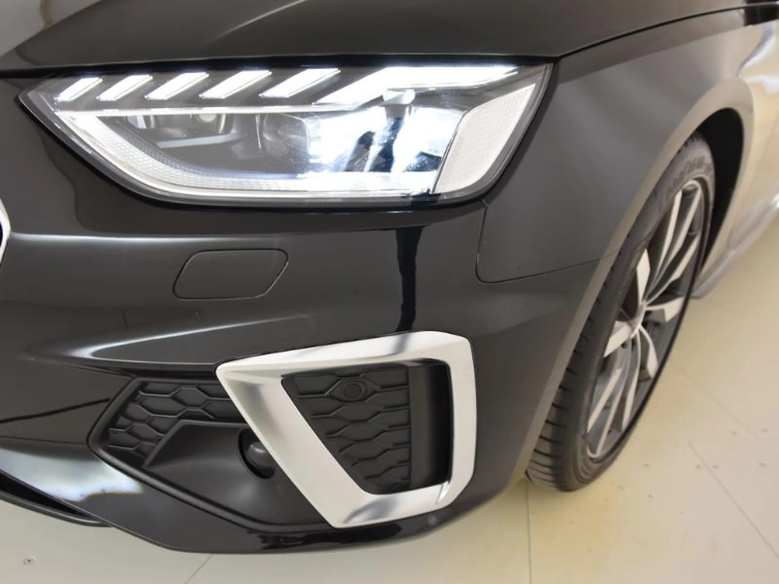AUDI A4 AVANT S LINE 35 TDI 120KW S TRONIC - Foto 21