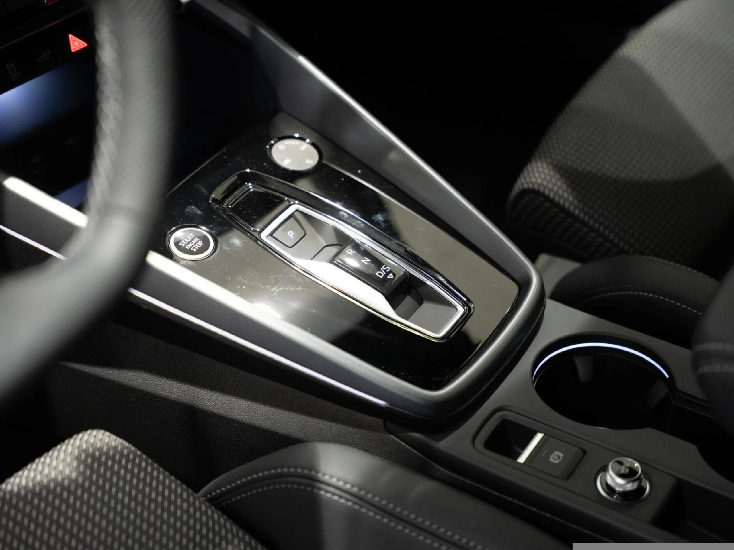 AUDI A3 SPORTBACK S LINE 40 TFSI E 150KW S TRON - Foto 13