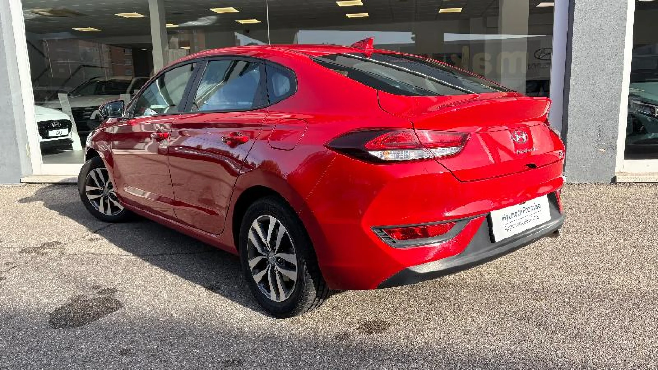 HYUNDAI I30 1.0 TGDI KLASS FASTBACK - Foto 8