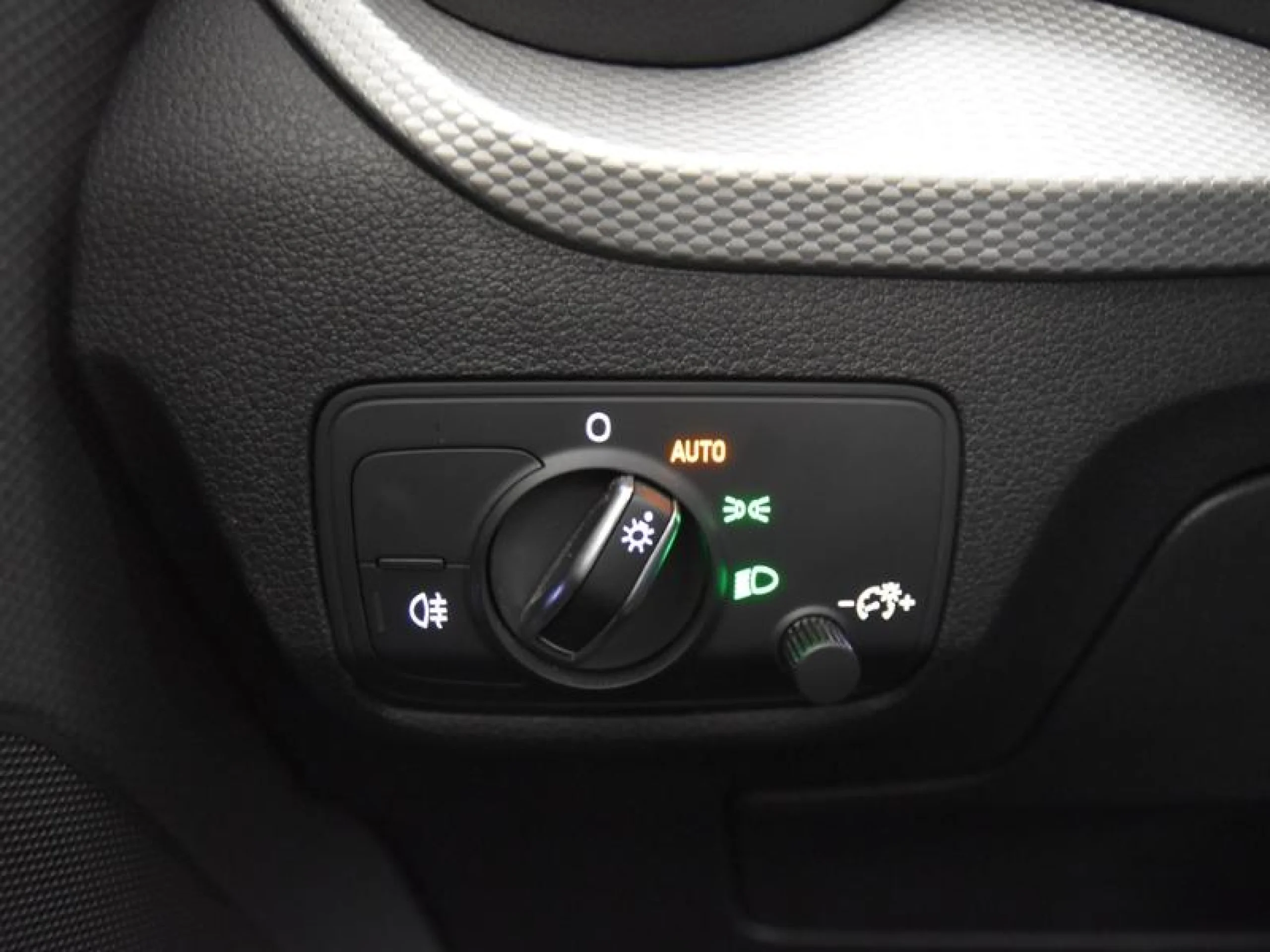 AUDI Q2 S LINE 30 TFSI 85KW (116CV) - Foto 16