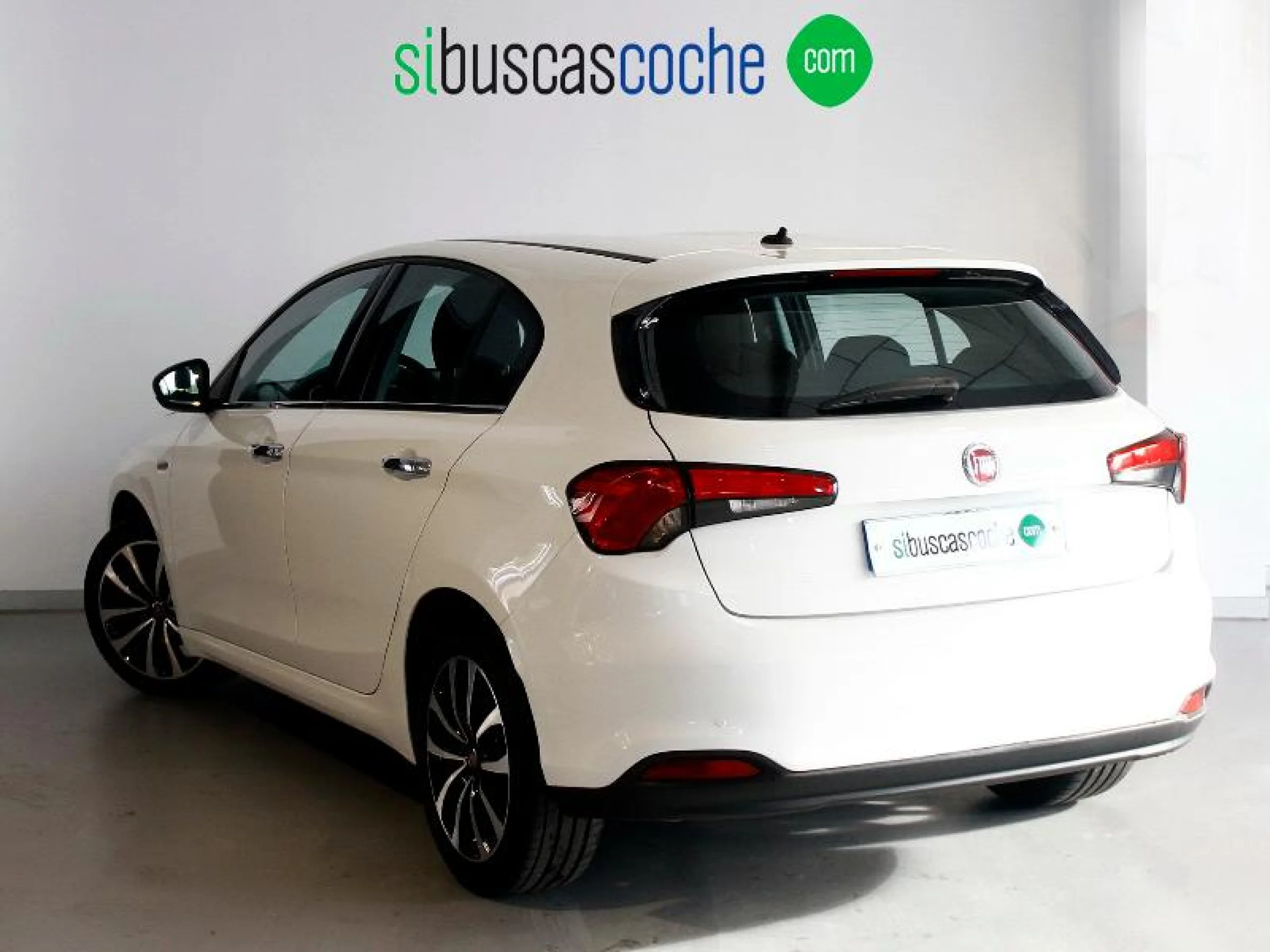 FIAT TIPO 1.4 T JET 16V 88KW (120CV) LOUNGE - Foto 2
