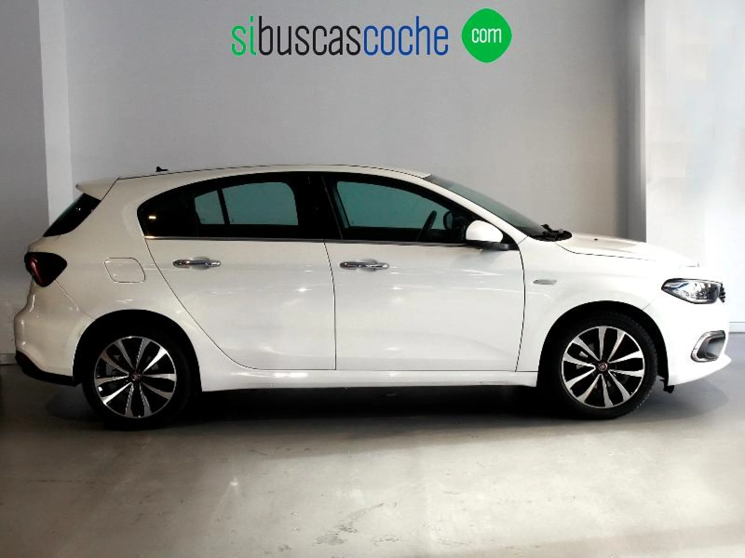 FIAT TIPO 1.4 T JET 16V 88KW (120CV) LOUNGE - Foto 3