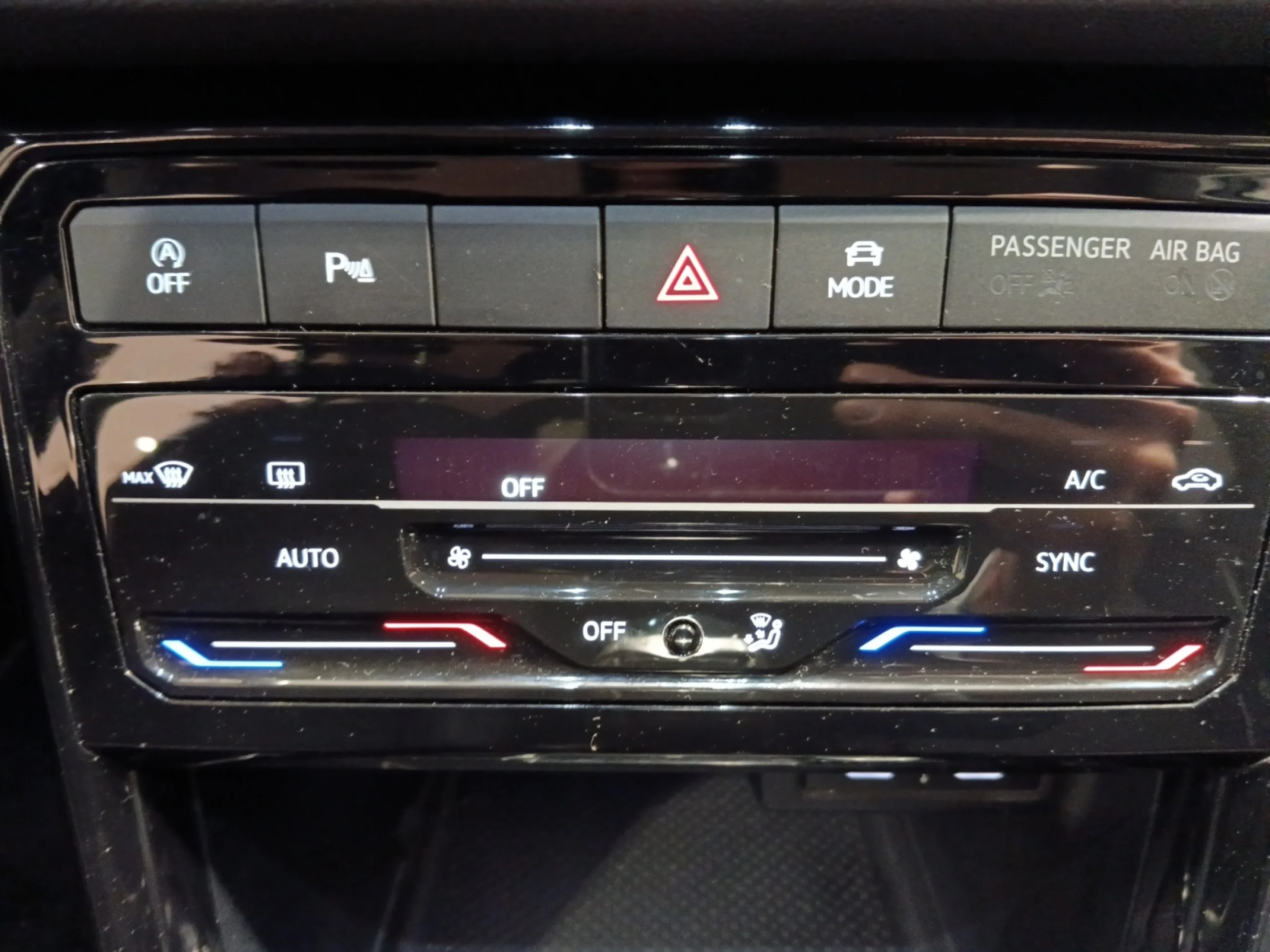 VOLKSWAGEN T CROSS SPORT 1.0 TSI 81KW (110CV) DSG - Foto 12