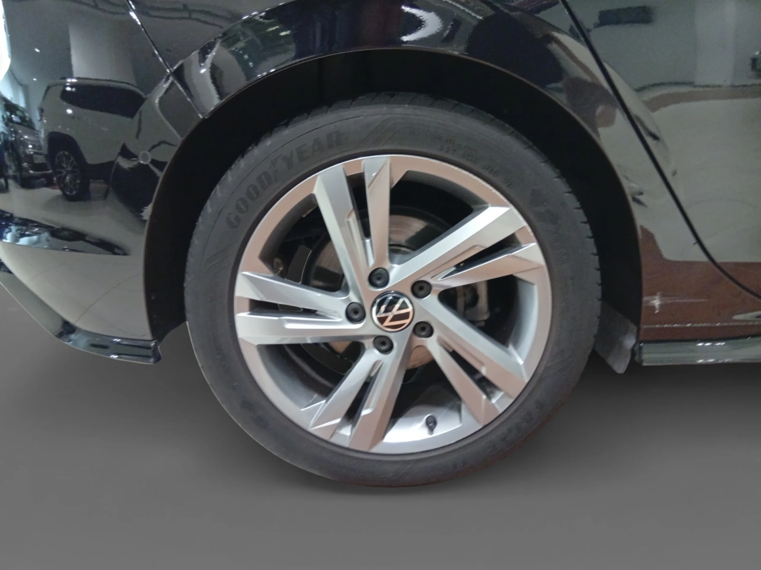 VOLKSWAGEN GOLF R LINE 2.0 TDI 110KW (150CV) DSG - Foto 7