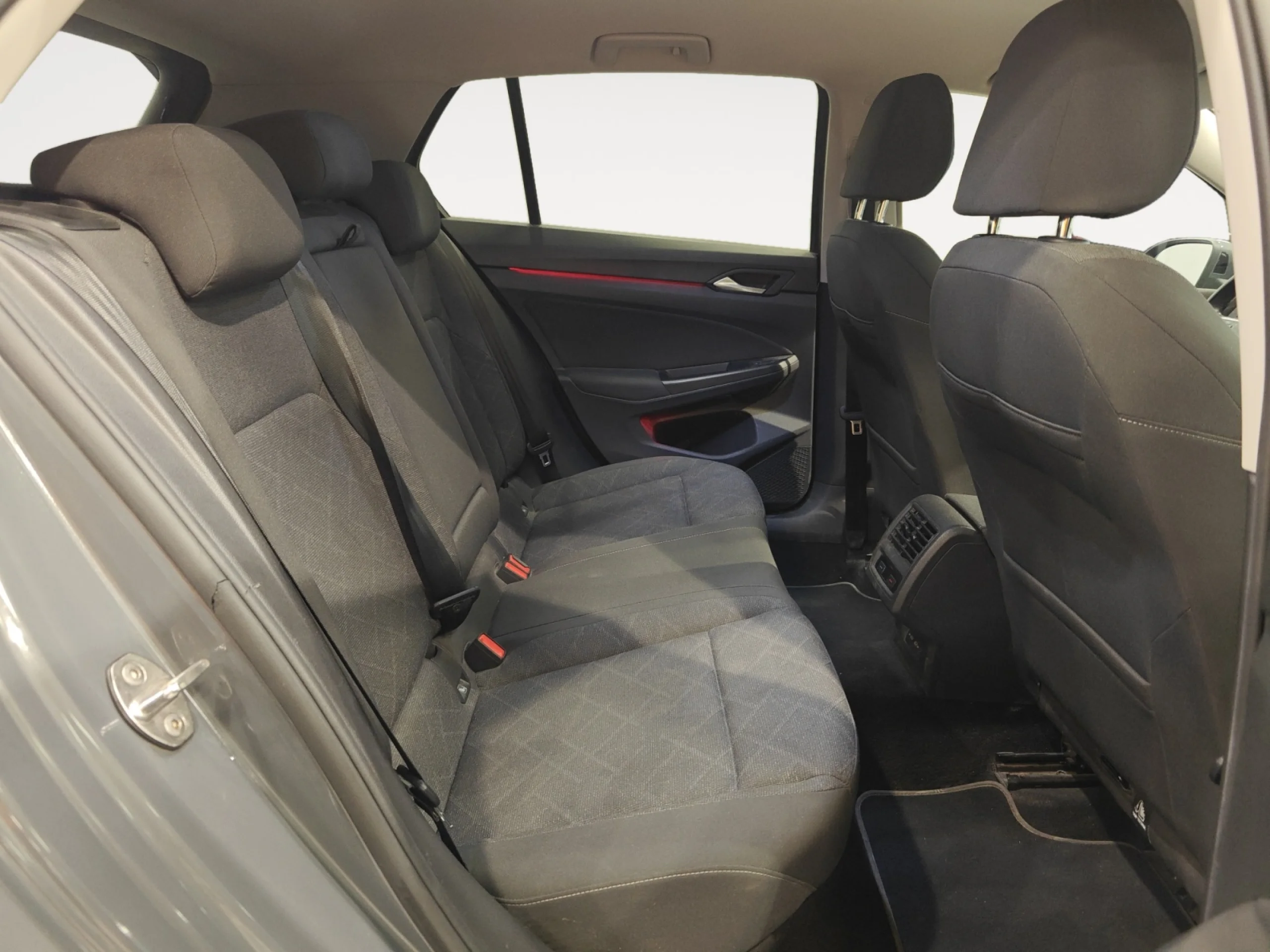 VOLKSWAGEN GOLF LIFE 1.5 TSI 96KW (130CV) - Foto 6