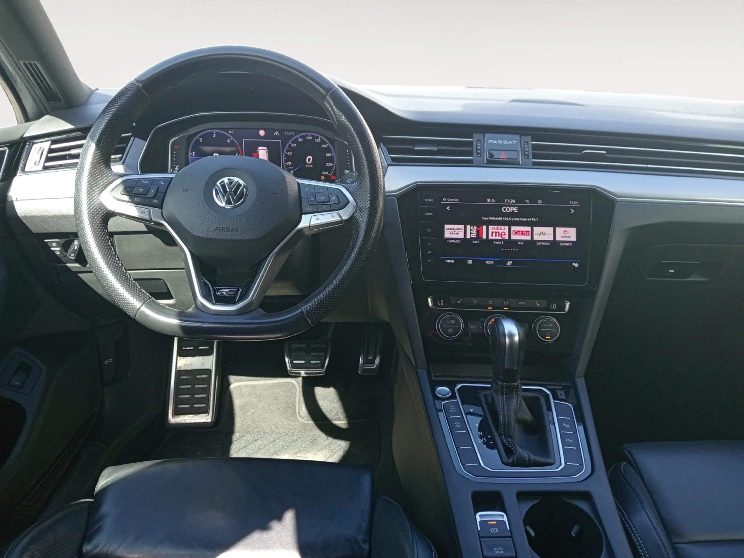 VOLKSWAGEN PASSAT VARIANT R LINE 2.0 TDI 140KW (190CV) DSG - Foto 4