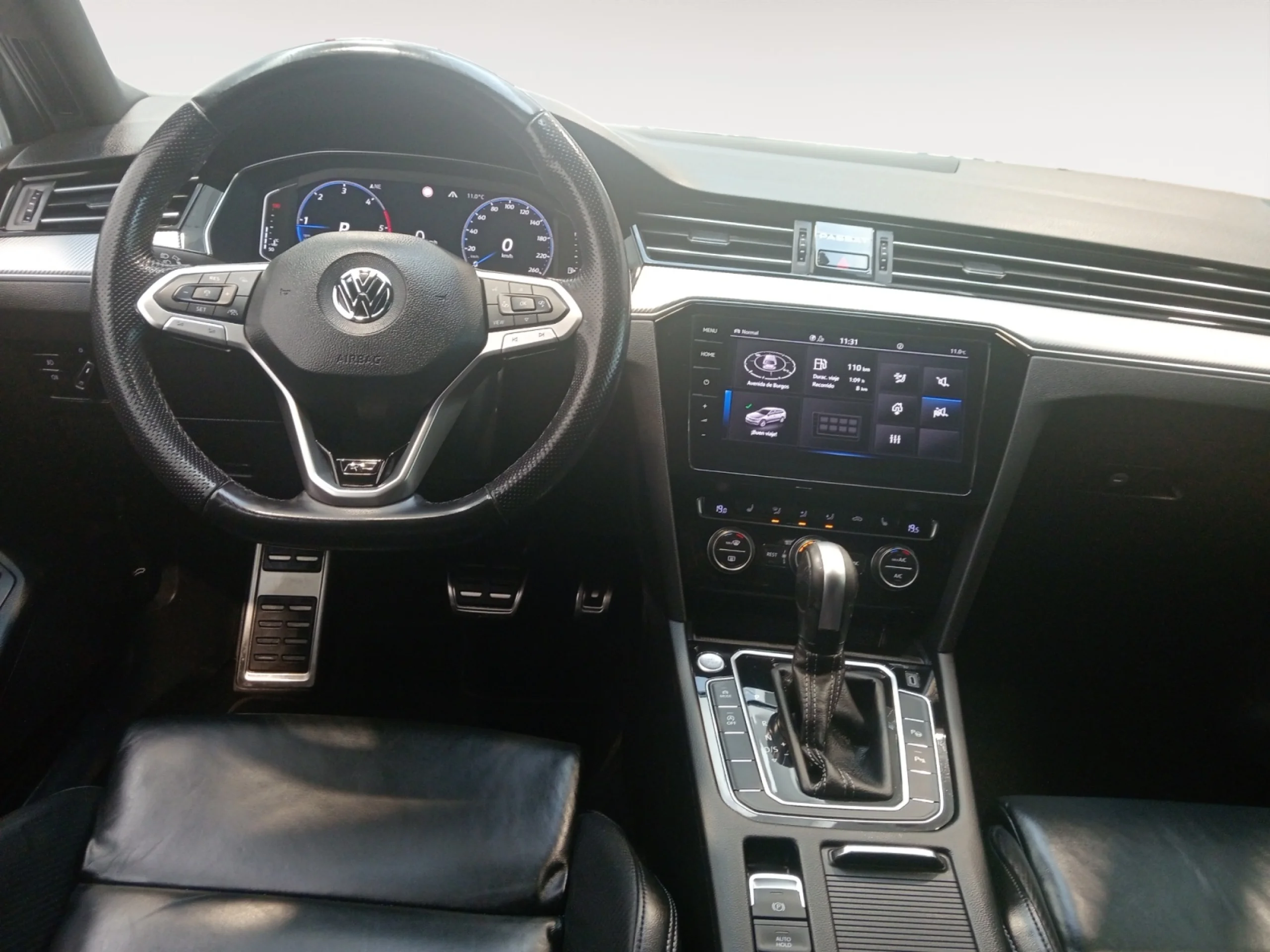 VOLKSWAGEN PASSAT VARIANT R LINE 2.0 TDI 140KW (190CV) DSG - Foto 4
