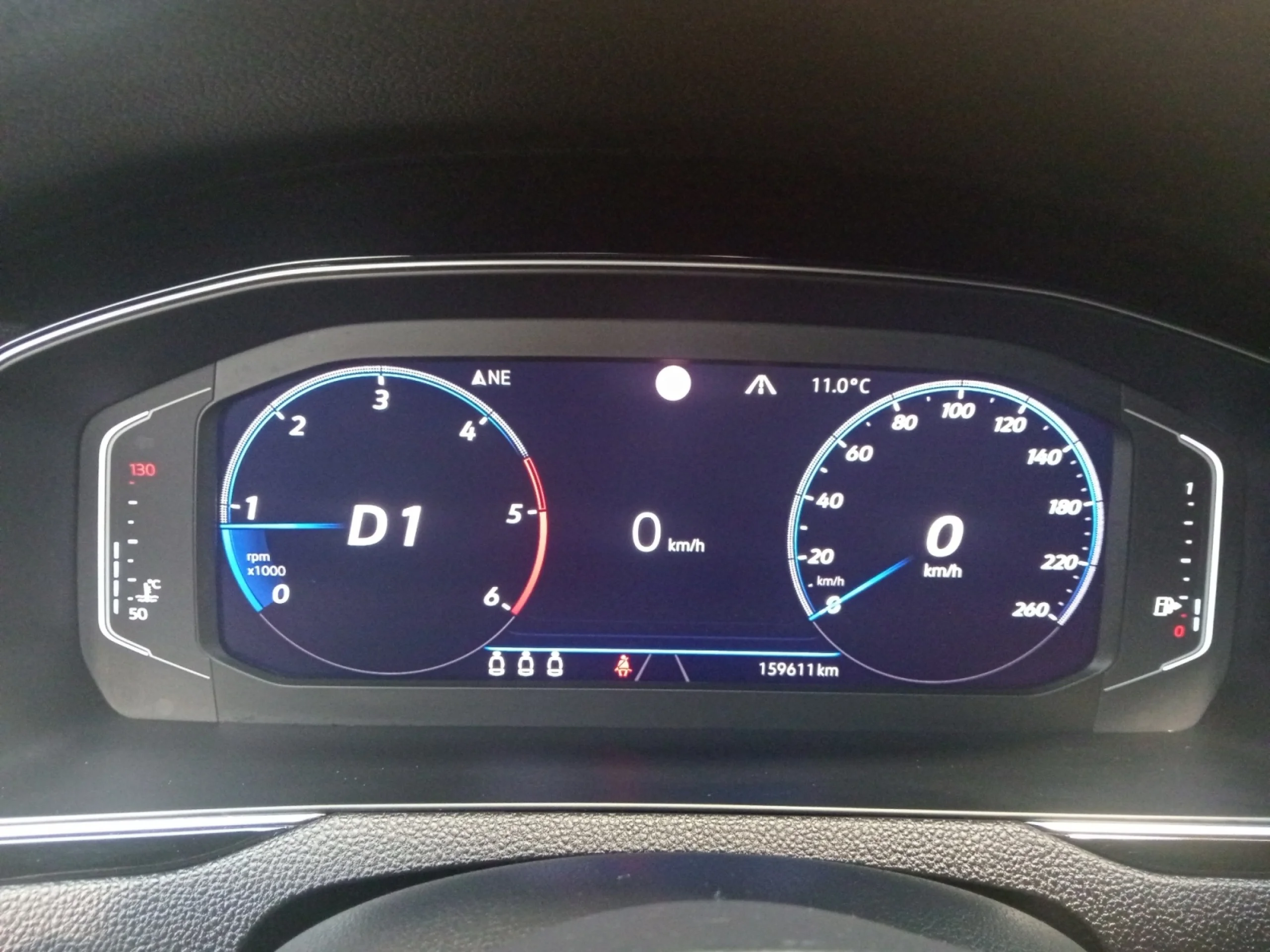 VOLKSWAGEN PASSAT VARIANT R LINE 2.0 TDI 140KW (190CV) DSG - Foto 10