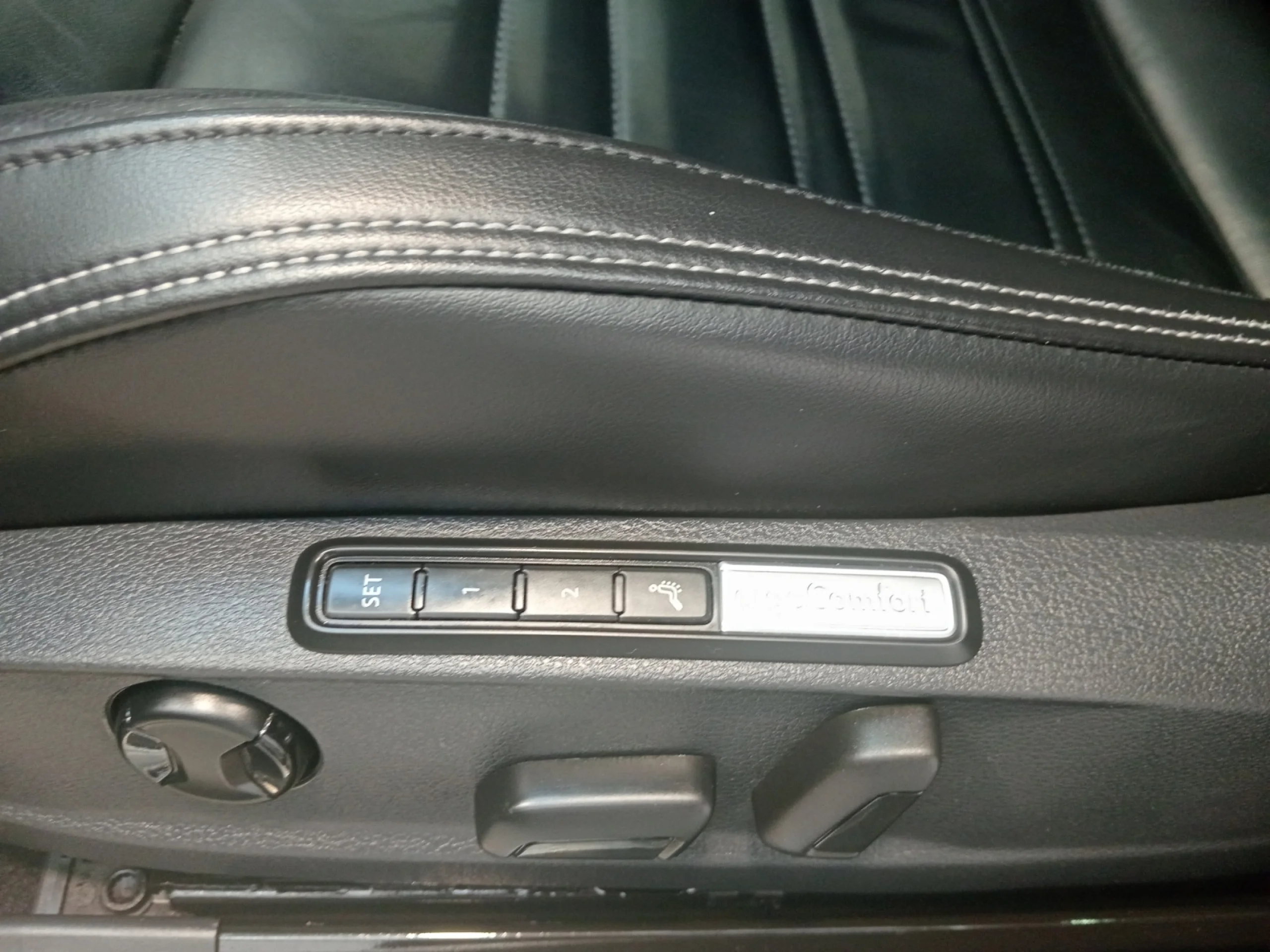 VOLKSWAGEN PASSAT VARIANT R LINE 2.0 TDI 140KW (190CV) DSG - Foto 17