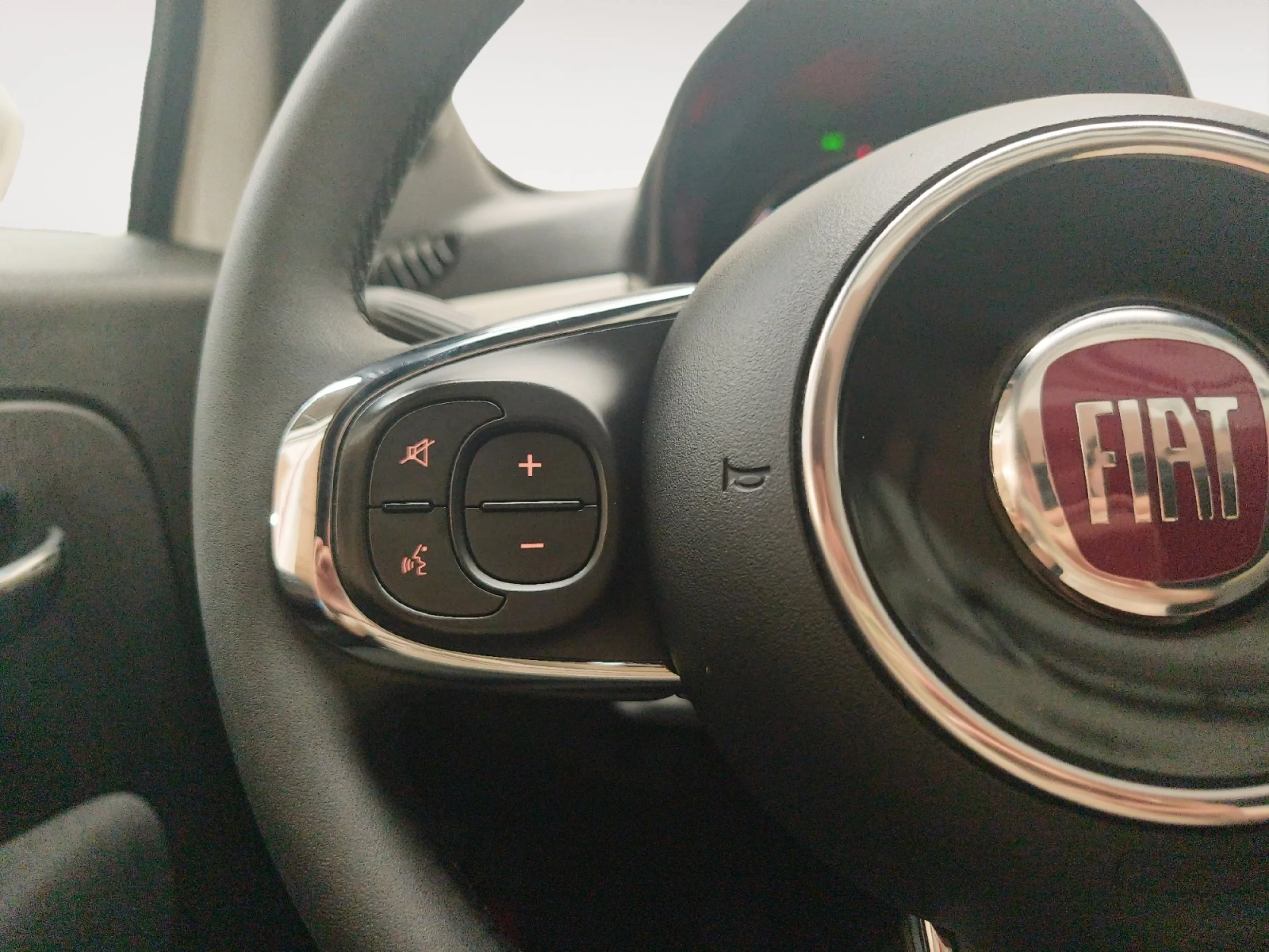 FIAT 500 DOLCEVITA 1.0 HYBRID 51KW (70 CV) - Foto 11