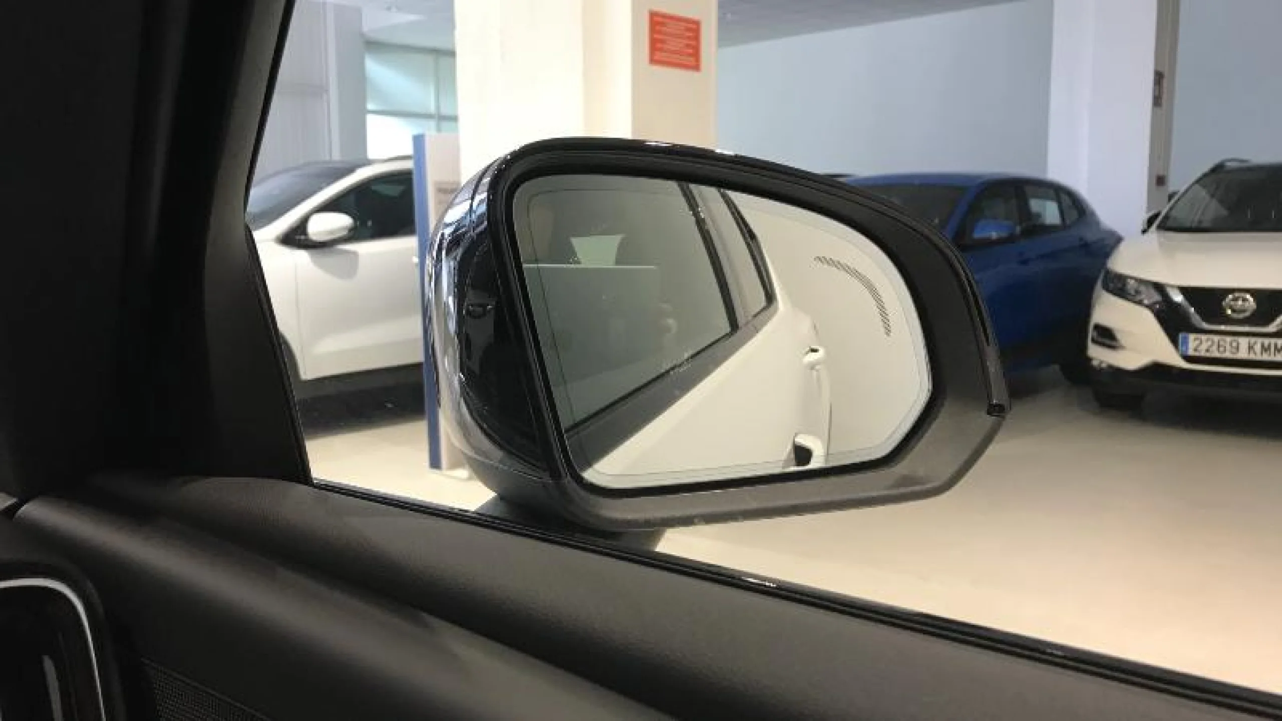 VOLVO XC40 RECHARGE ELÉCTRICO PLUS AUTO - Foto 19