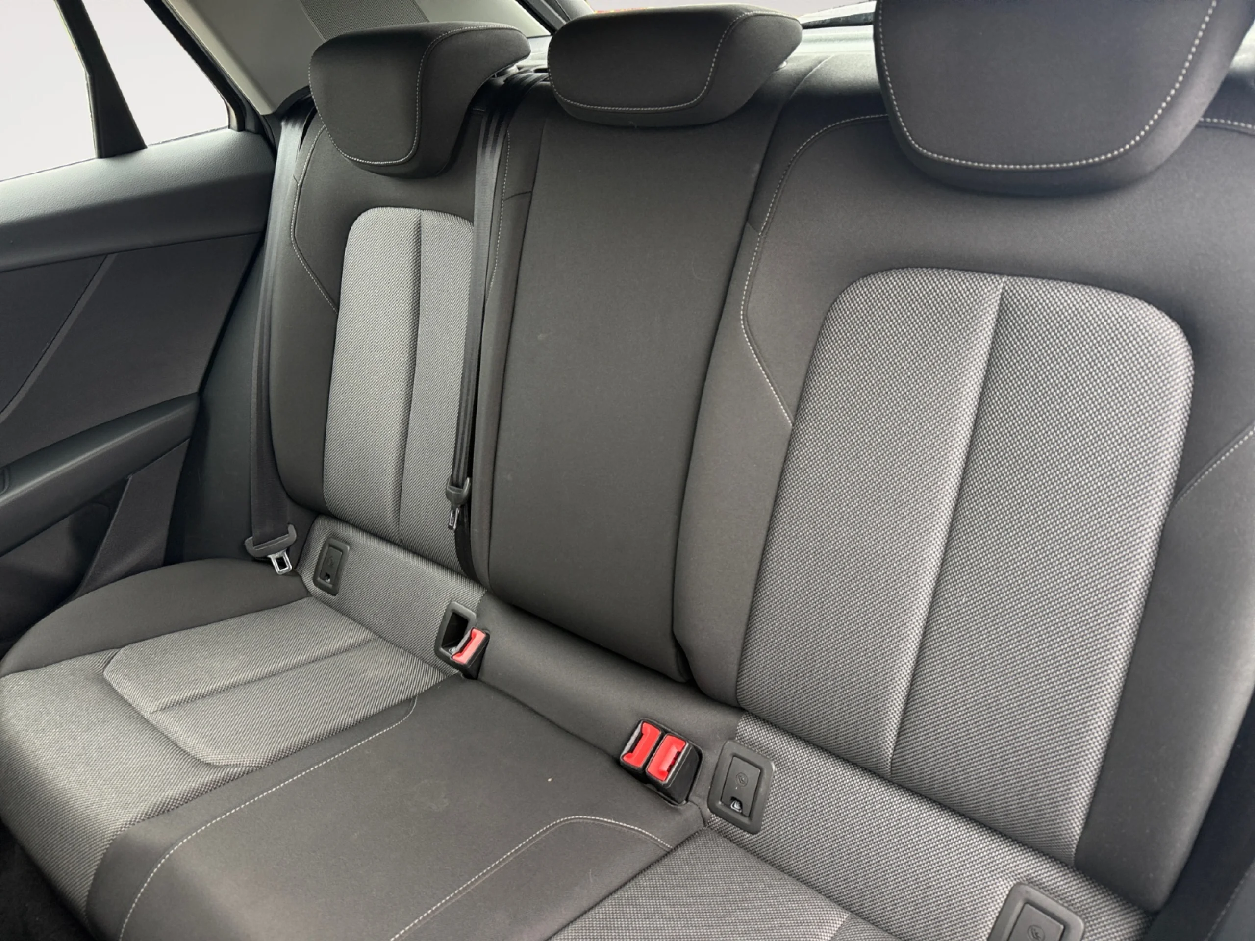 AUDI Q2 S LINE 35 TFSI 110KW (150CV) - Foto 6