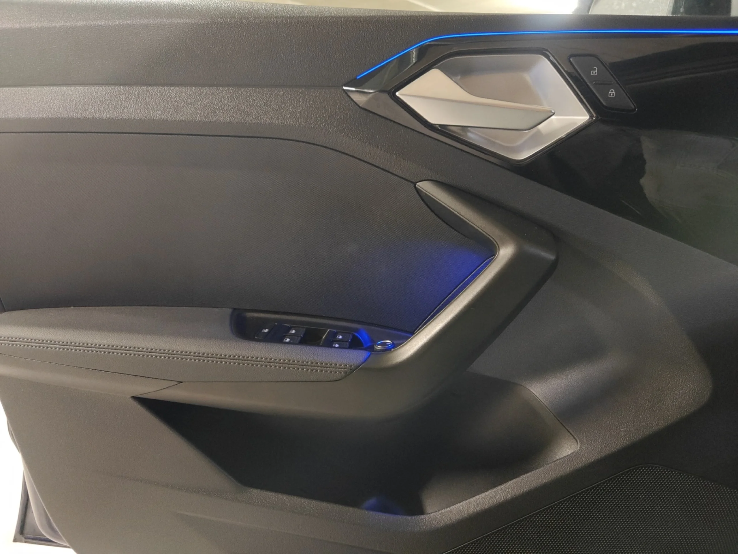 AUDI A1 SPORTBACK ADRENALIN 30 TFSI 85KW (116CV) - Foto 13