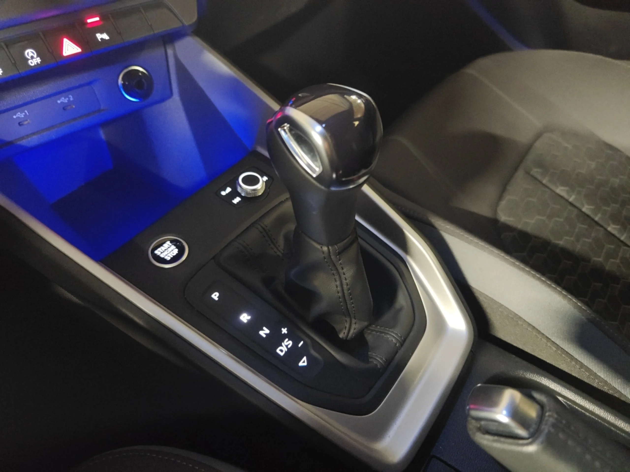 AUDI A1 SPORTBACK ADRENALIN 30 TFSI 85KW (116CV) - Foto 17