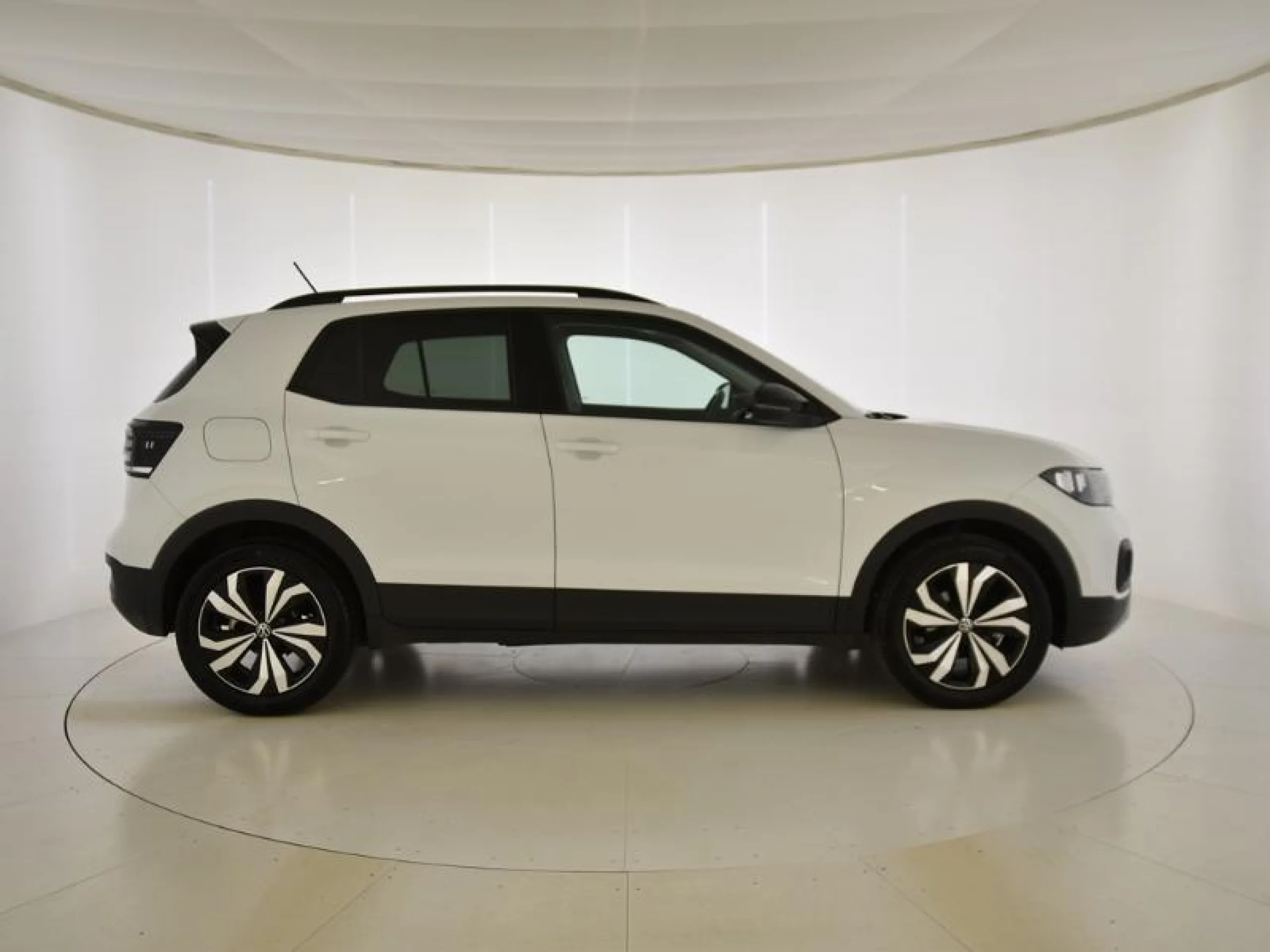 VOLKSWAGEN T CROSS ADVANCE 1.0 TSI 81KW (110CV) DSG - Foto 3