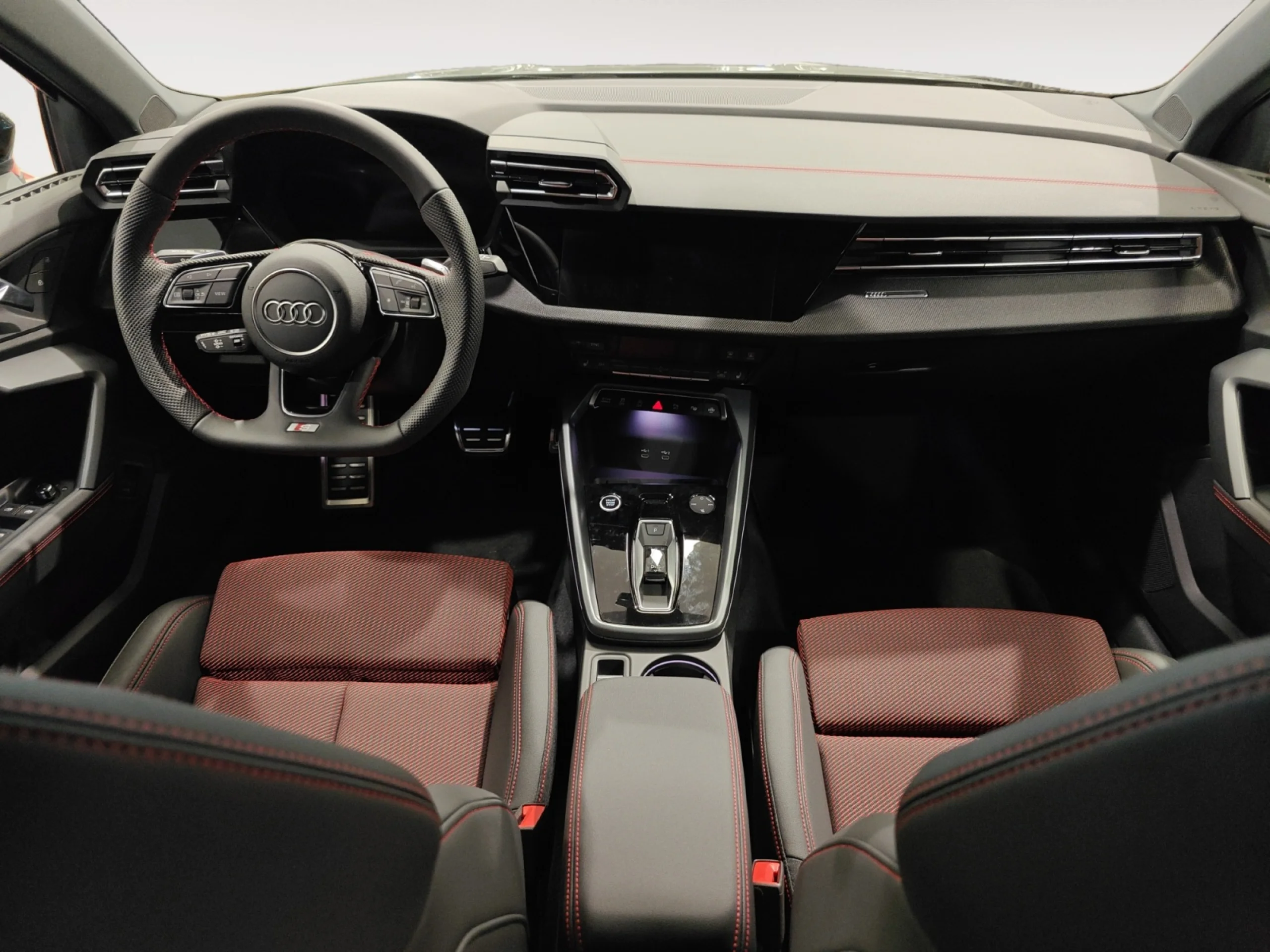 AUDI A3 ALLSTREET GENUINE 35 TFSI 110KW S TRONIC - Foto 4