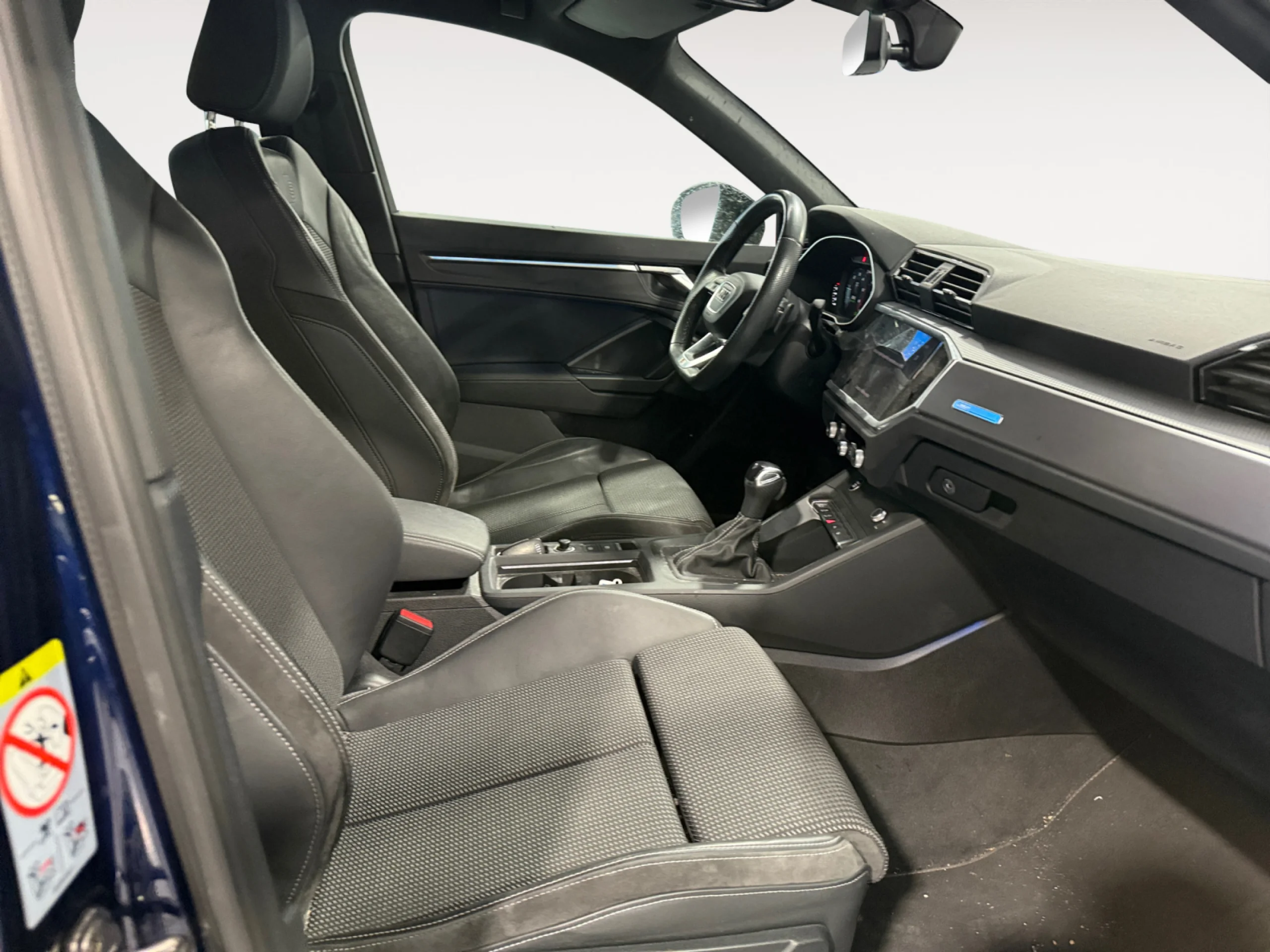 AUDI Q3 BLACK LINE 35 TDI 110KW (150CV) S TRONIC - Foto 5