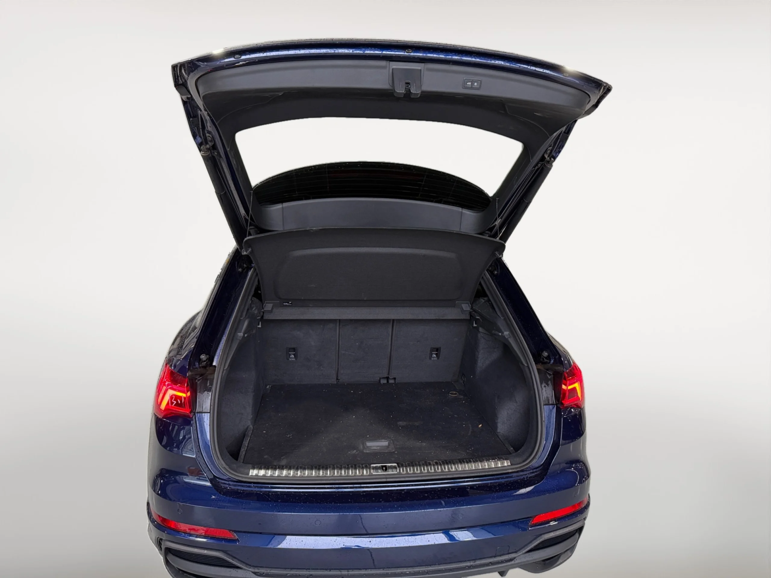 AUDI Q3 BLACK LINE 35 TDI 110KW (150CV) S TRONIC - Foto 7