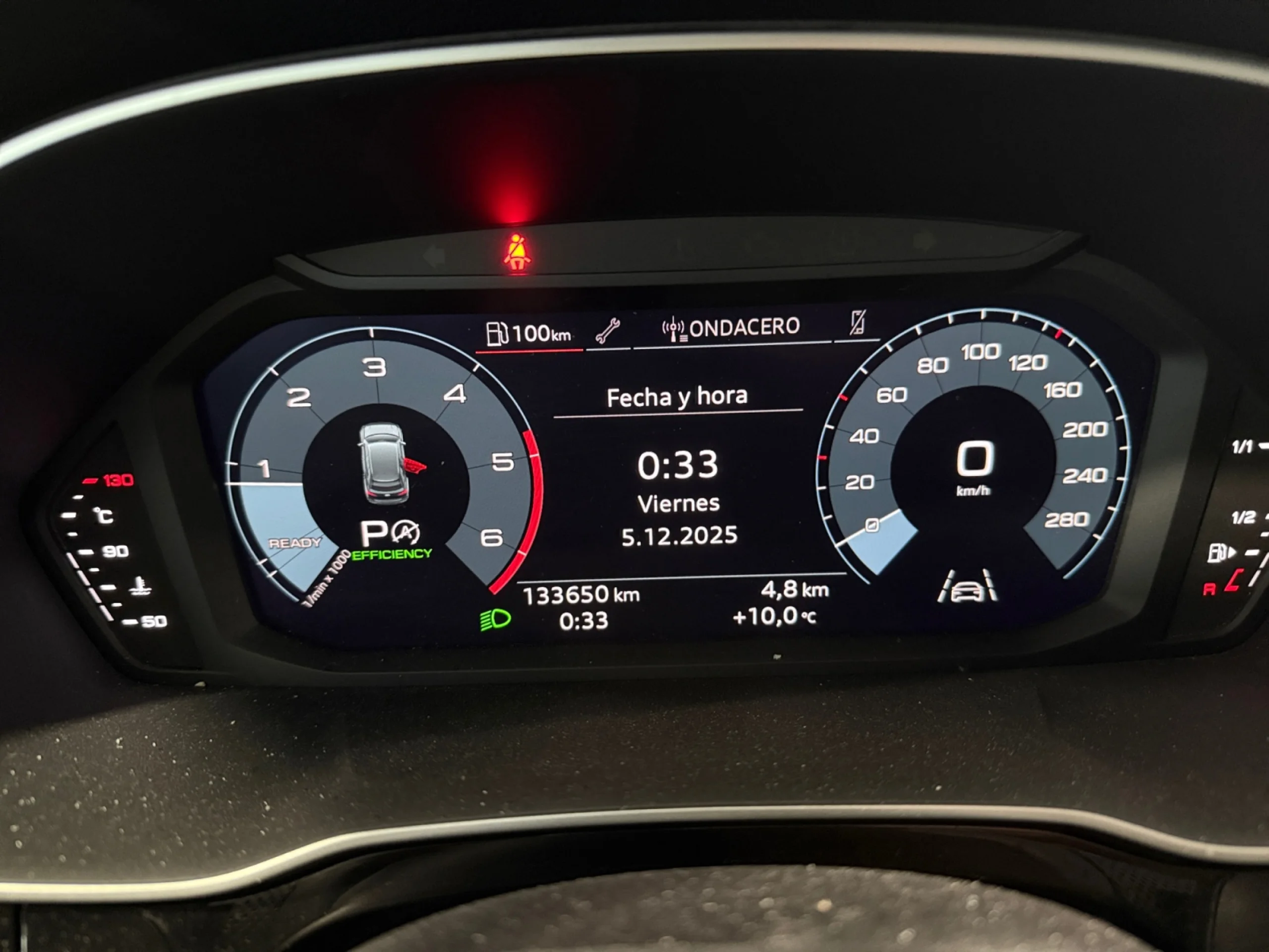 AUDI Q3 BLACK LINE 35 TDI 110KW (150CV) S TRONIC - Foto 10