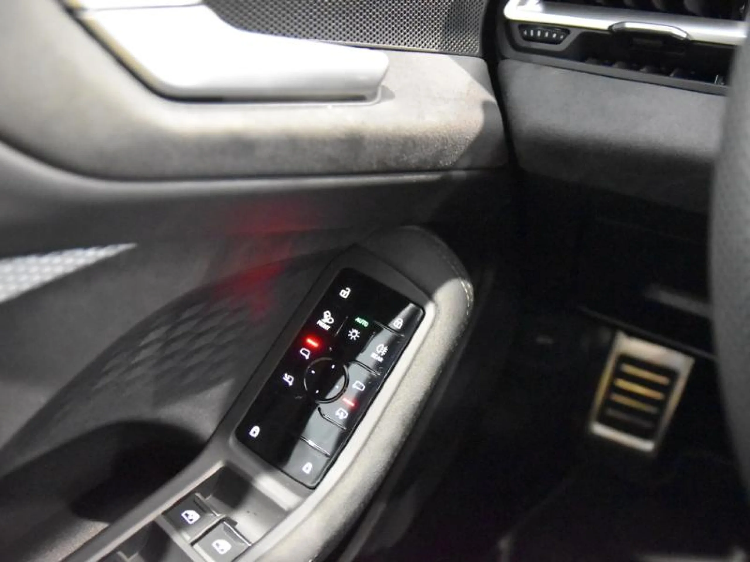 AUDI A5 AVANT E HYBRID QUATTRO 220KW BLACK LINE - Foto 20