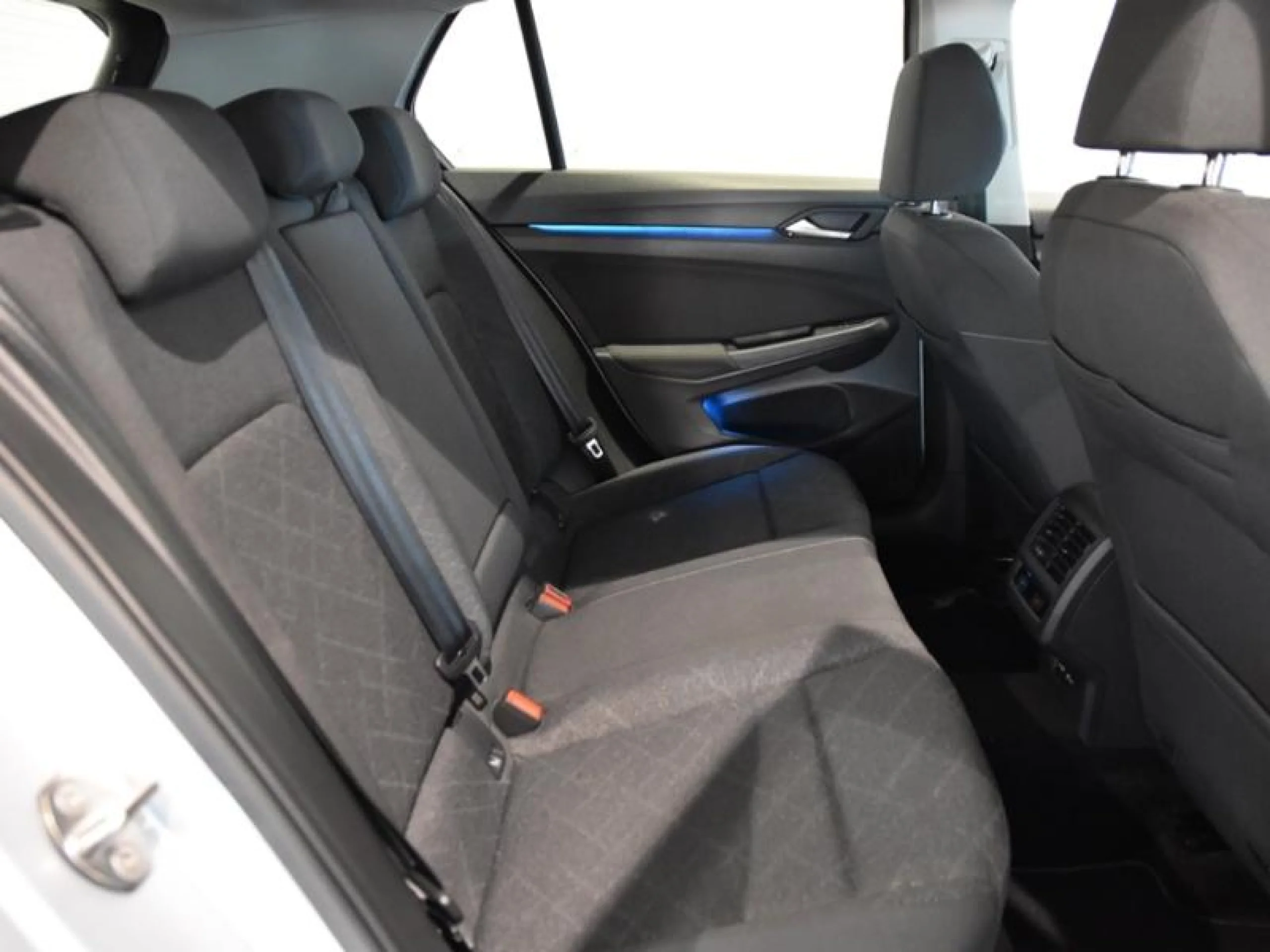 VOLKSWAGEN GOLF LIFE 1.0 ETSI 81KW (110CV) DSG - Foto 6