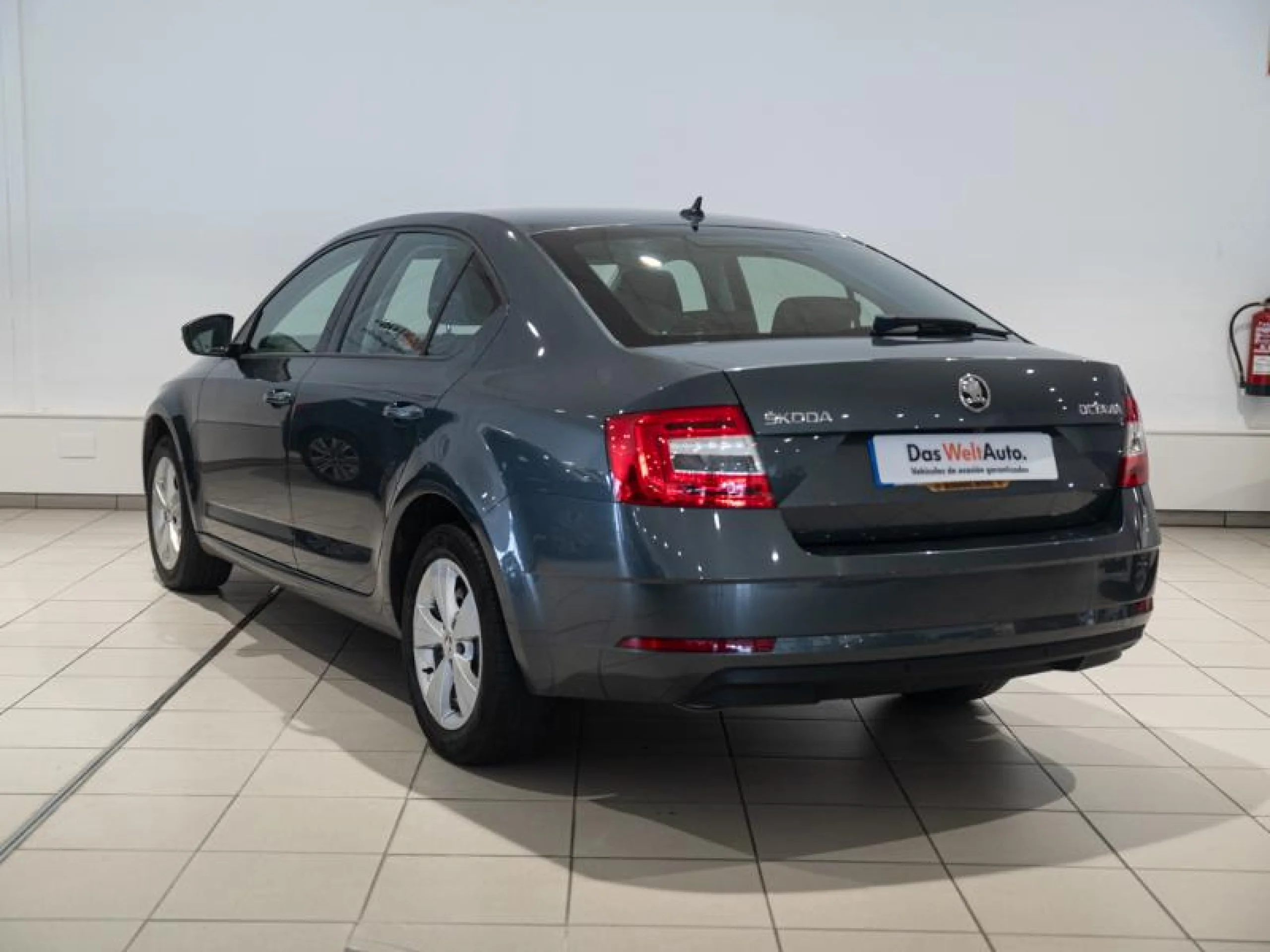 SKODA OCTAVIA 2.0 TDI CR 110KW (150CV) AMBITION - Foto 2