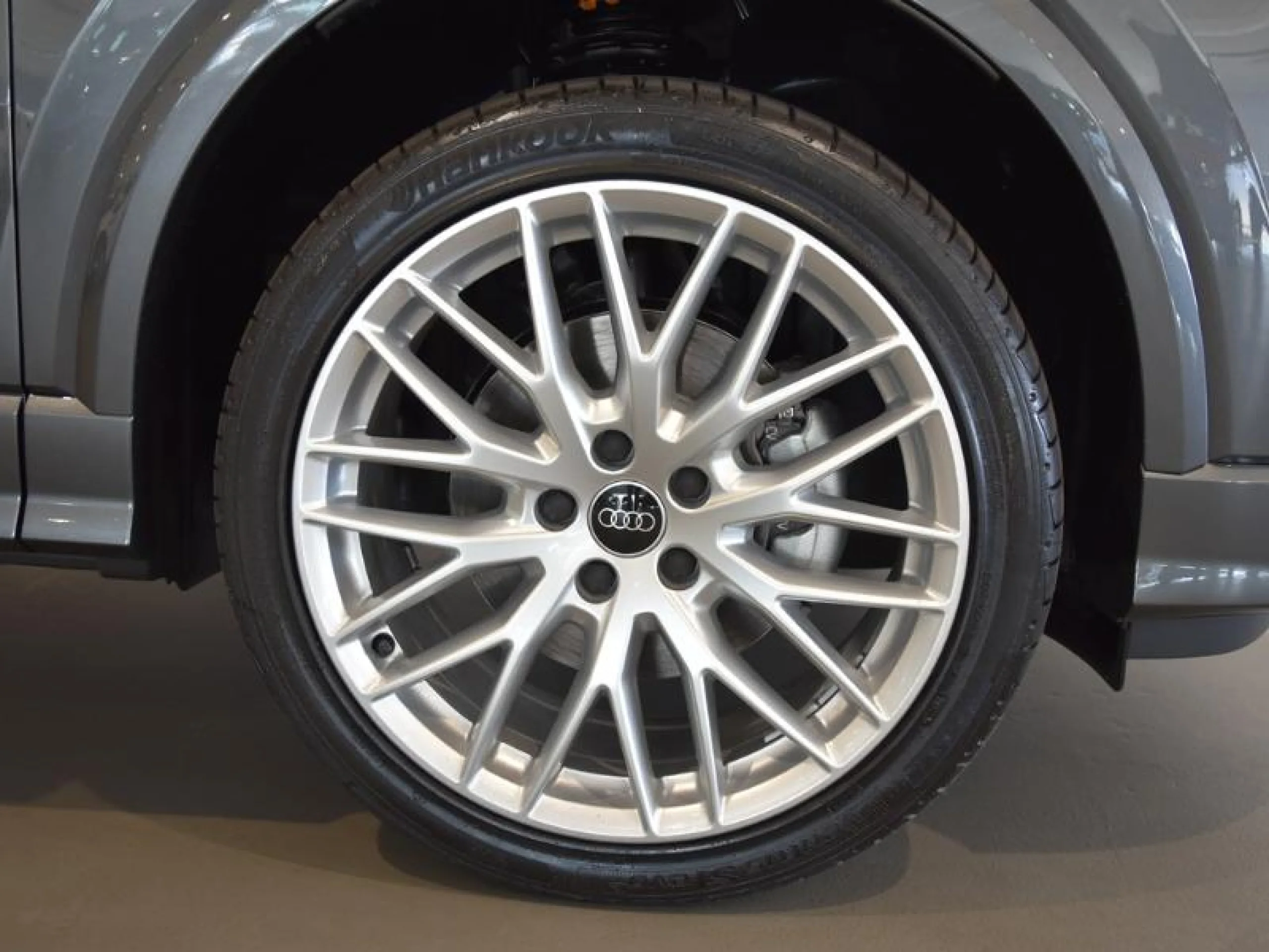 AUDI Q2 ADRENALIN 35 TDI 110KW (150CV) S TRONIC - Foto 8