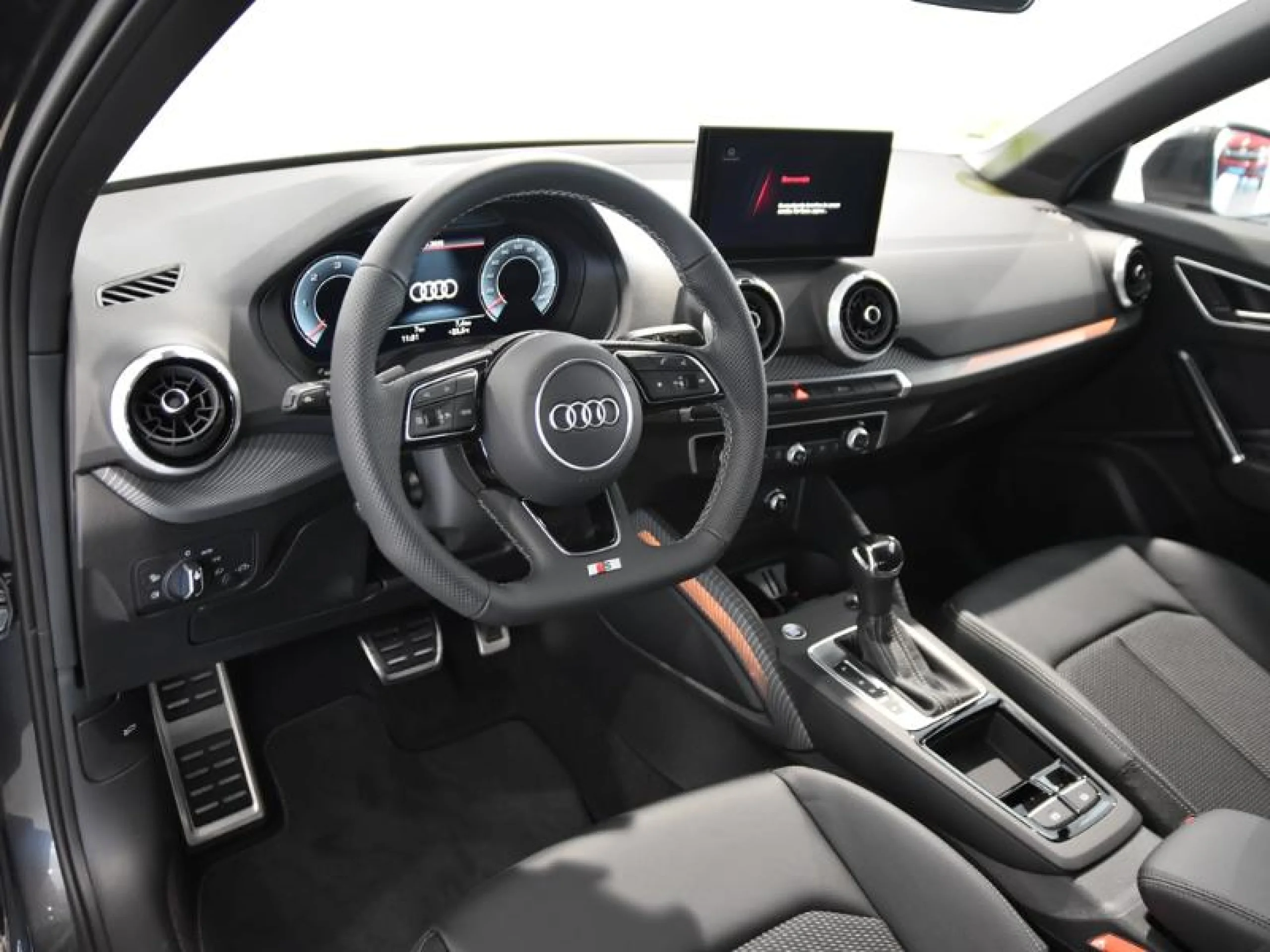 AUDI Q2 ADRENALIN 35 TDI 110KW (150CV) S TRONIC - Foto 10