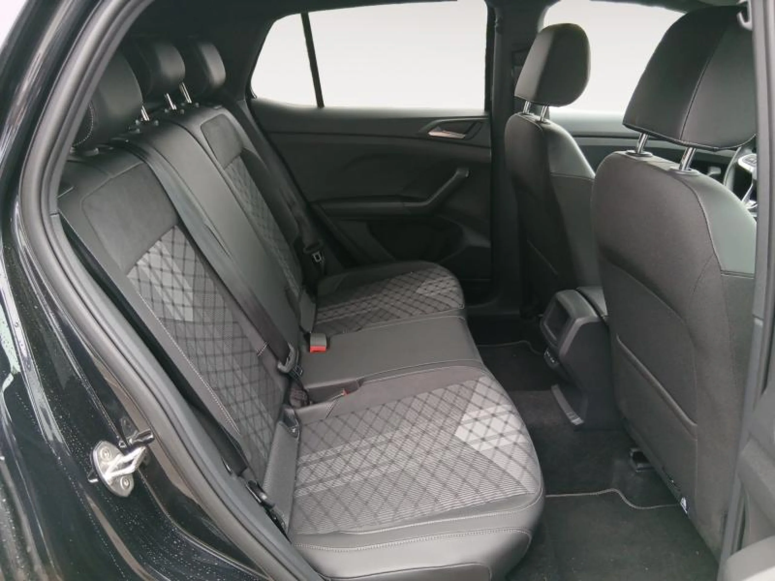 VOLKSWAGEN T CROSS R LINE 1.5 TSI 110KW (150CV) DSG - Foto 6