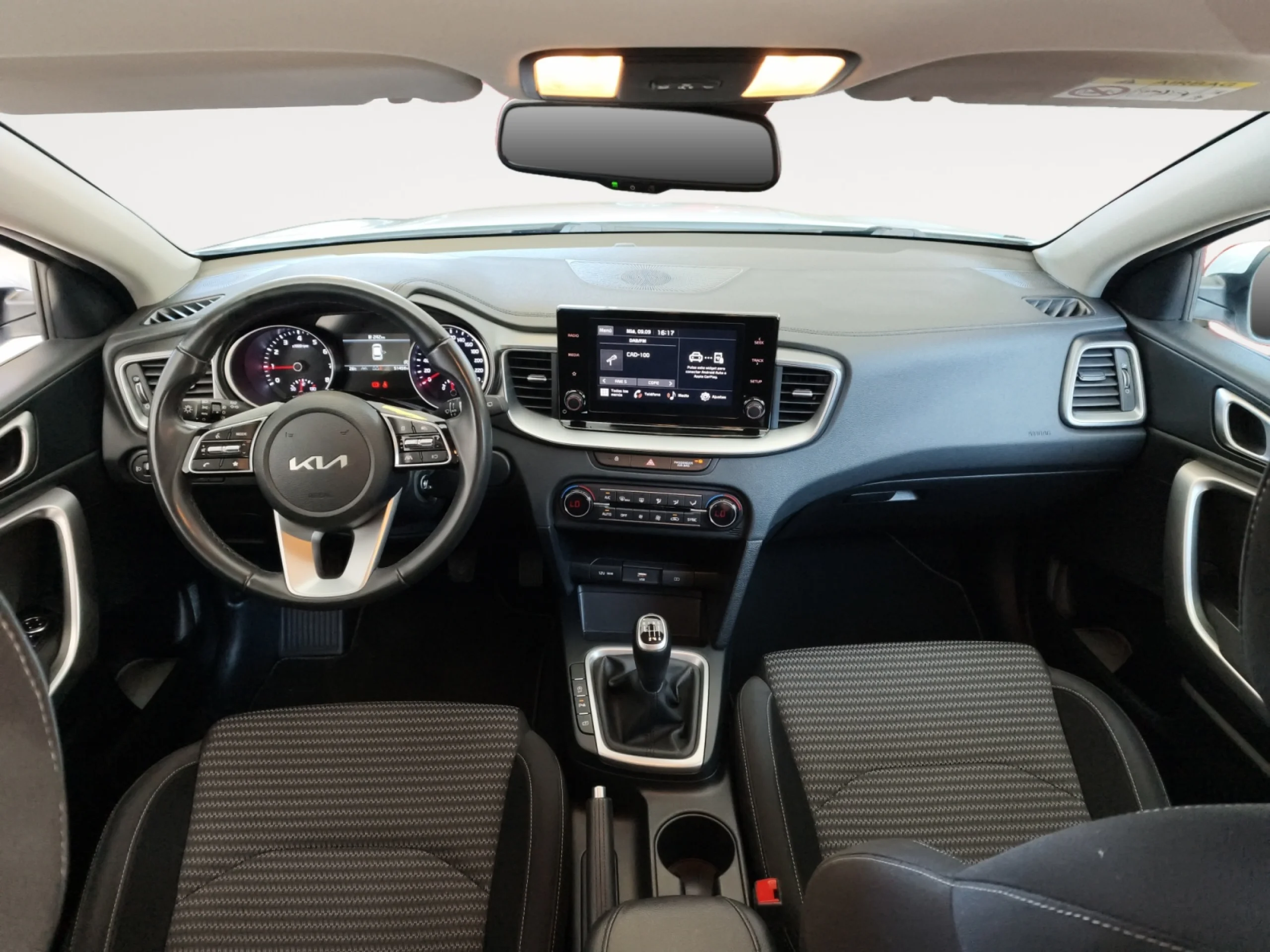 KIA CEED 1.0 T GDI 74KW (100CV) DRIVE - Foto 4