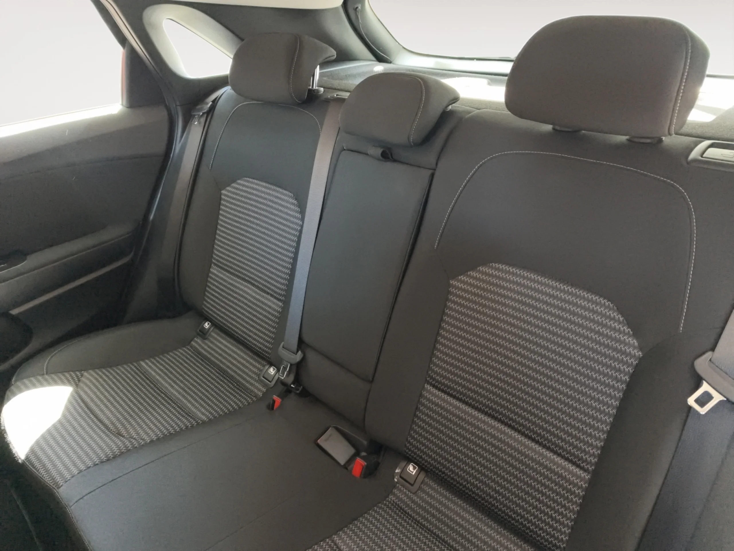 KIA CEED 1.0 T GDI 74KW (100CV) DRIVE - Foto 6
